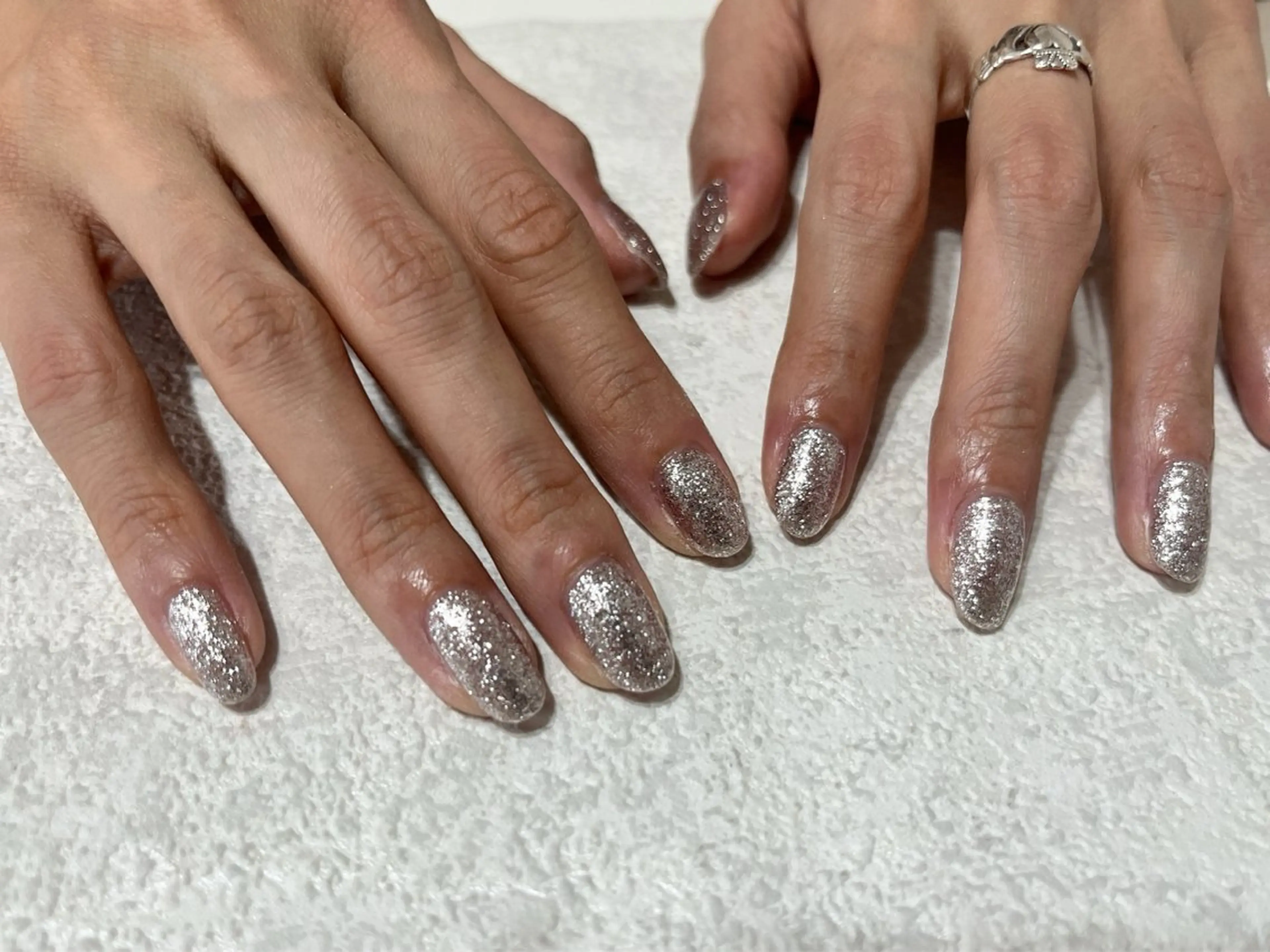 ネイル オーロラネイル フットネイル フレンチネイル ジェルネイル キラキラネイル kikinail 溝の口のネイルデザイン