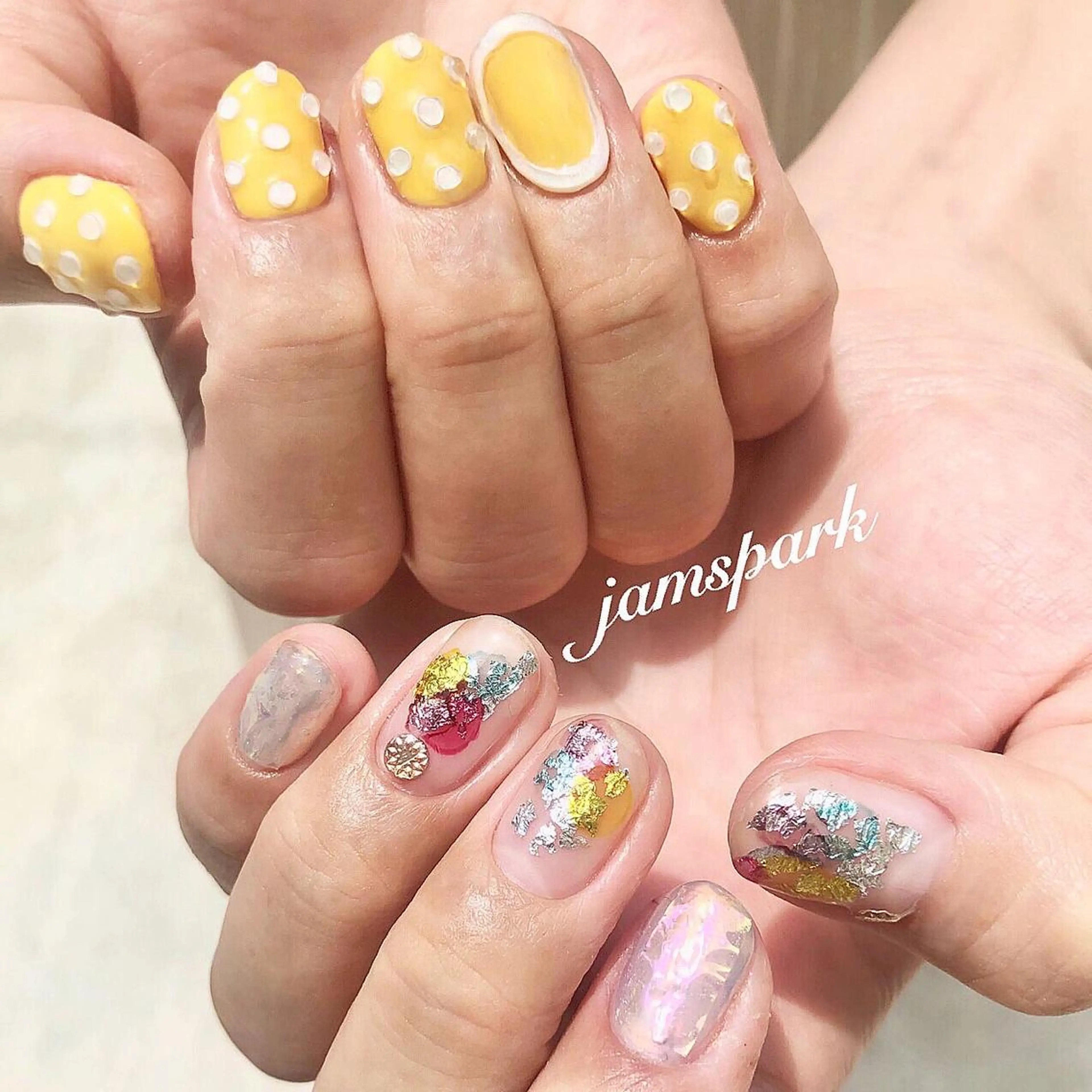 ネイル ドット 氷ネイル・うるうるネイル ニュアンスネイル ワンカラーネイル 春ネイル ハンドネイル jamspark ✨のネイルデザイン