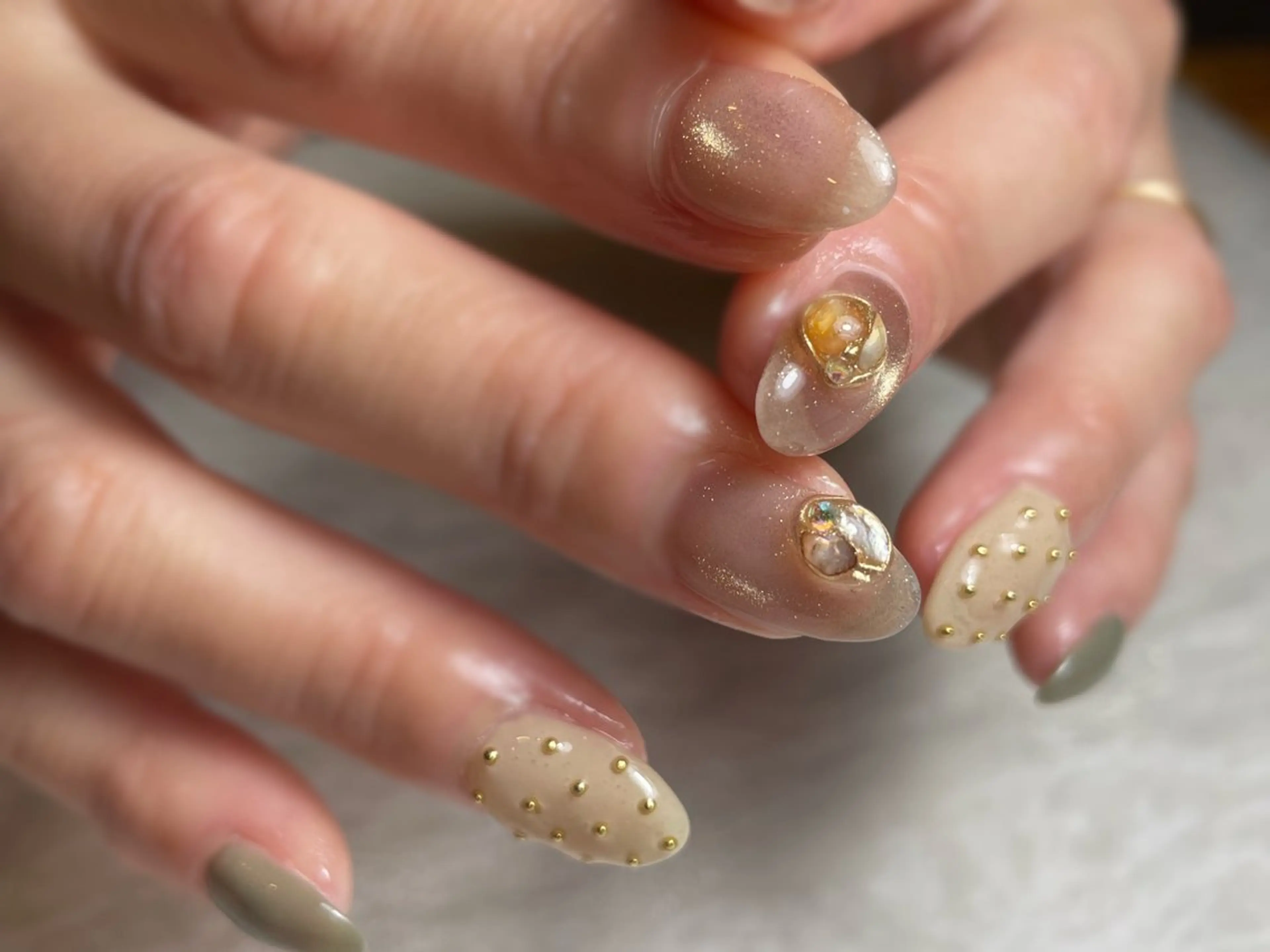 ネイル 持ち込み ニュアンスネイル G's  nail所属・漢方温活サロン ひだまり【本郷台】のエステ・リラクイメージ