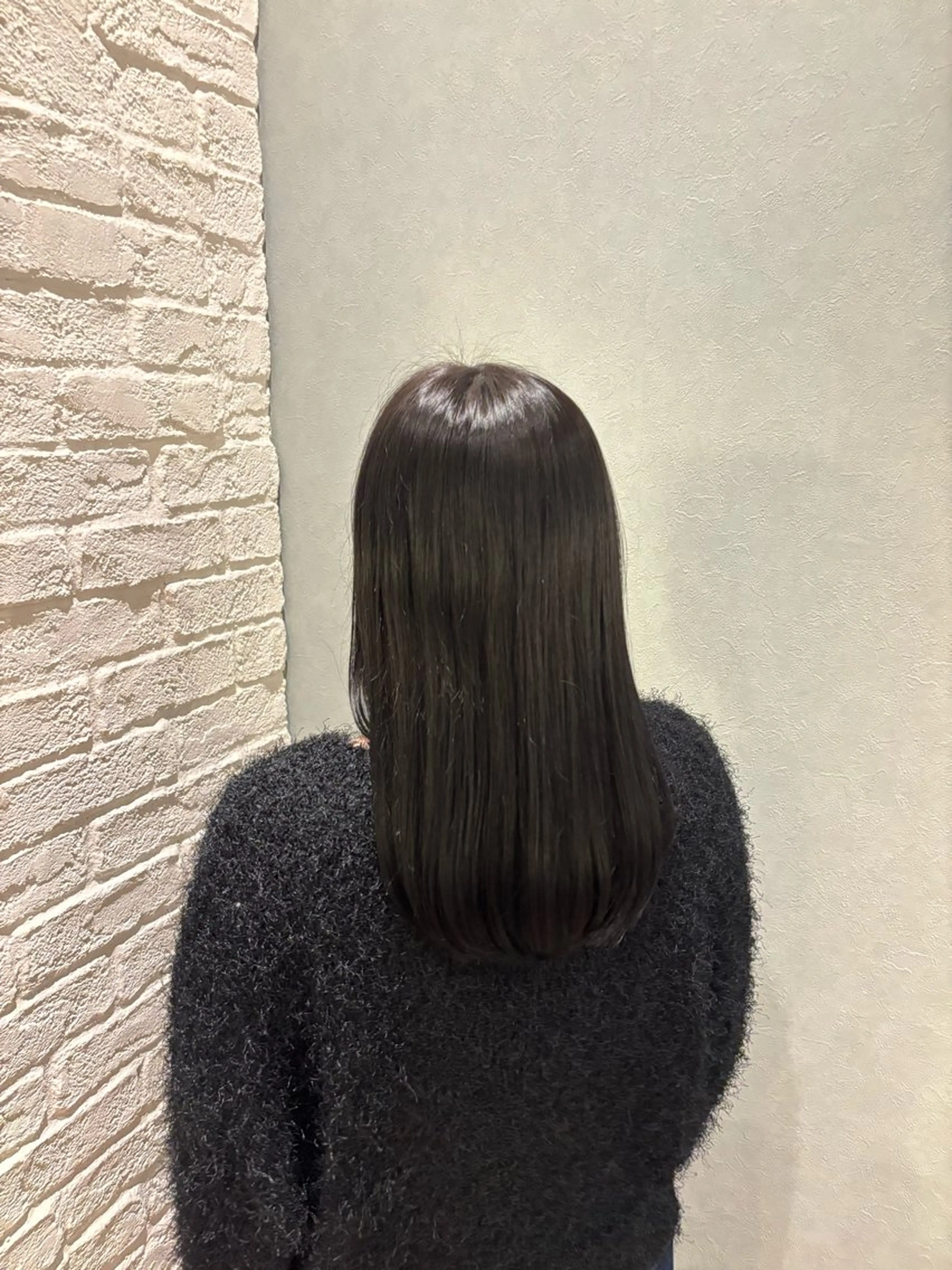 セミロング Rudder 牛嶋のヘアスタイル