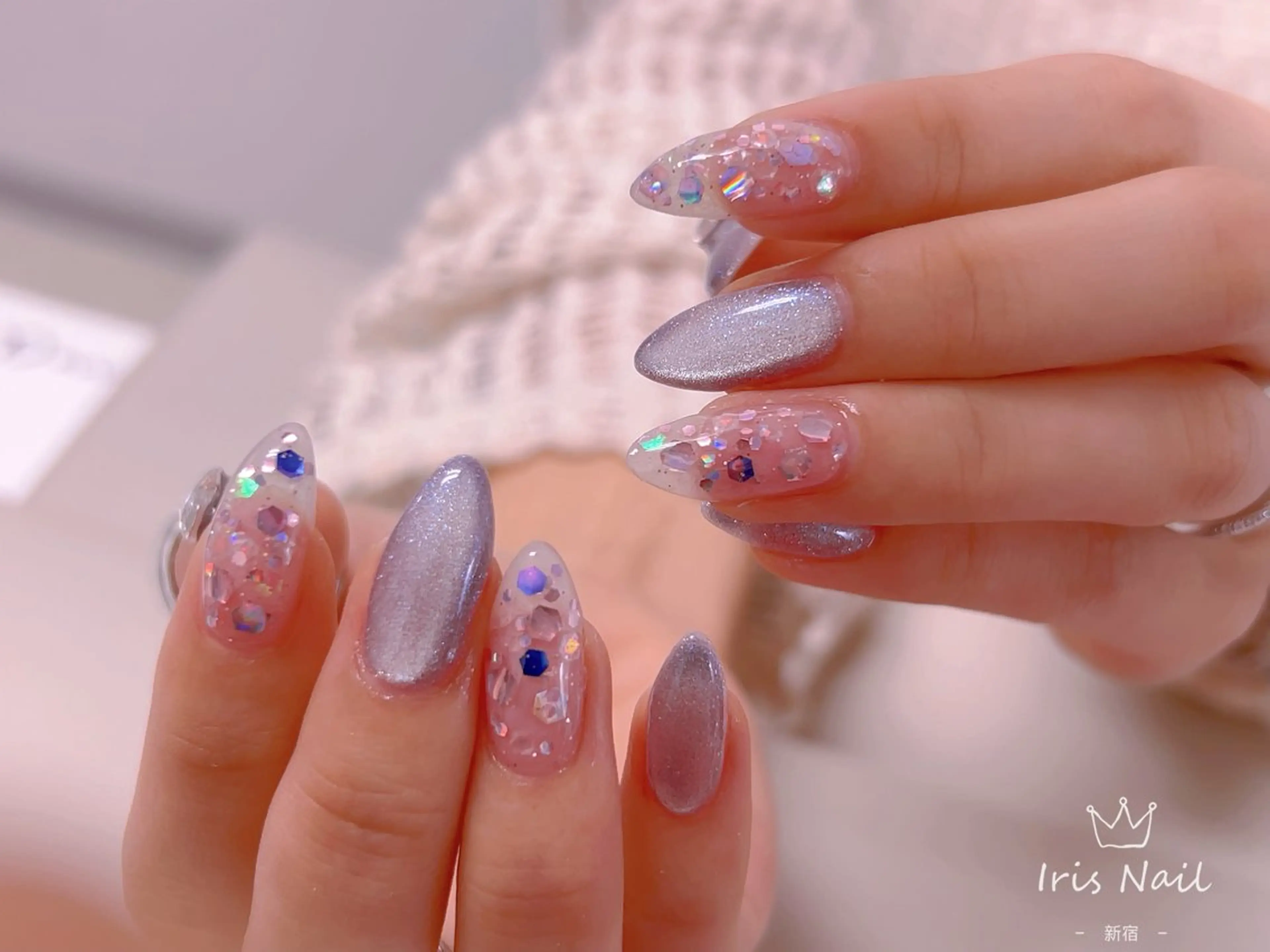 ネイル フレンチネイル ジェルネイル グラデーション 韓国ネイル マグネットネイル ハンドネイル 【長さ出し】 IRIS NAILのネイルデザイン