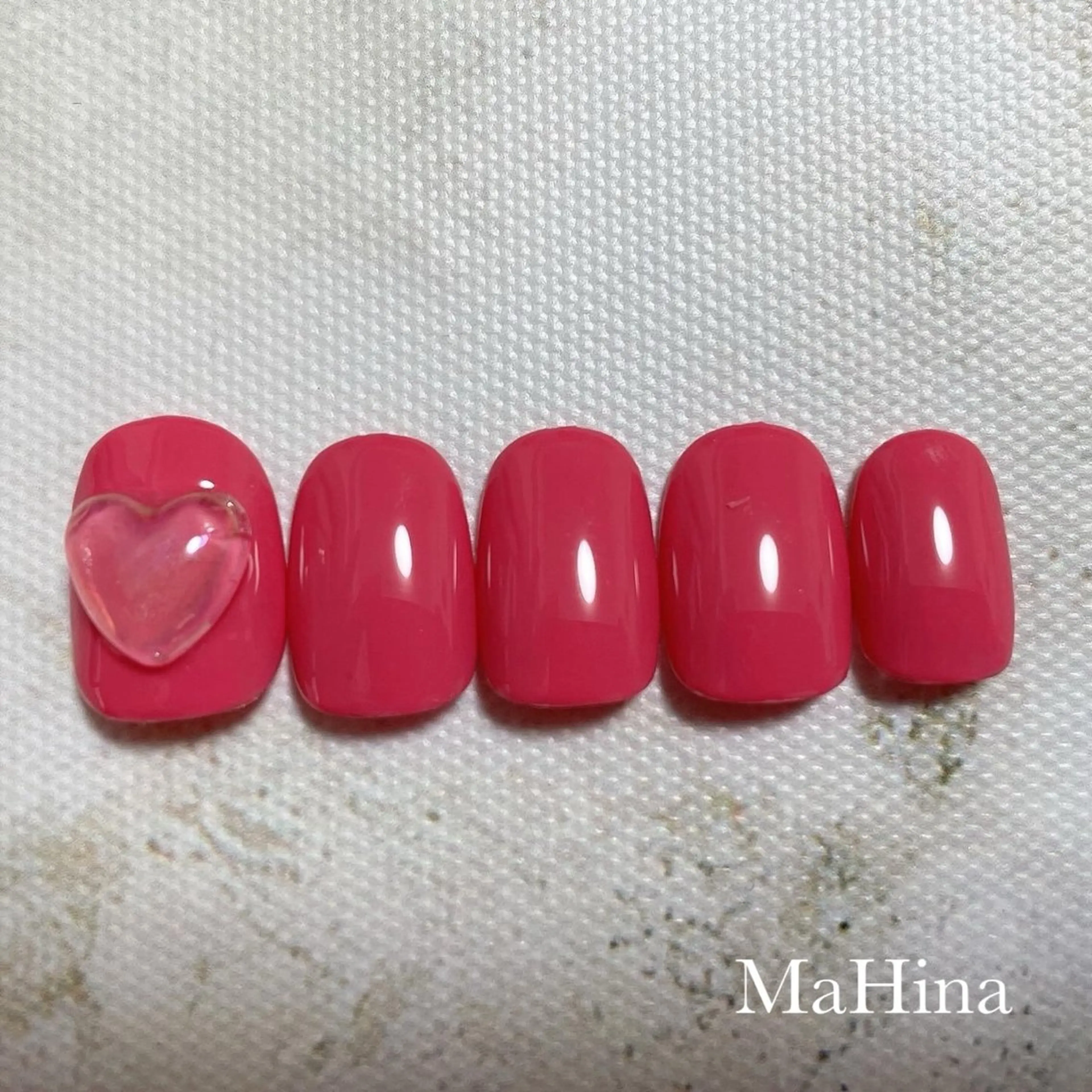 ネイル ジェルネイル ハート ワンカラーネイル ピンク Healing Salon...MaHina(マヒナ)所属・MaHina🌙 salonのネイルデザイン