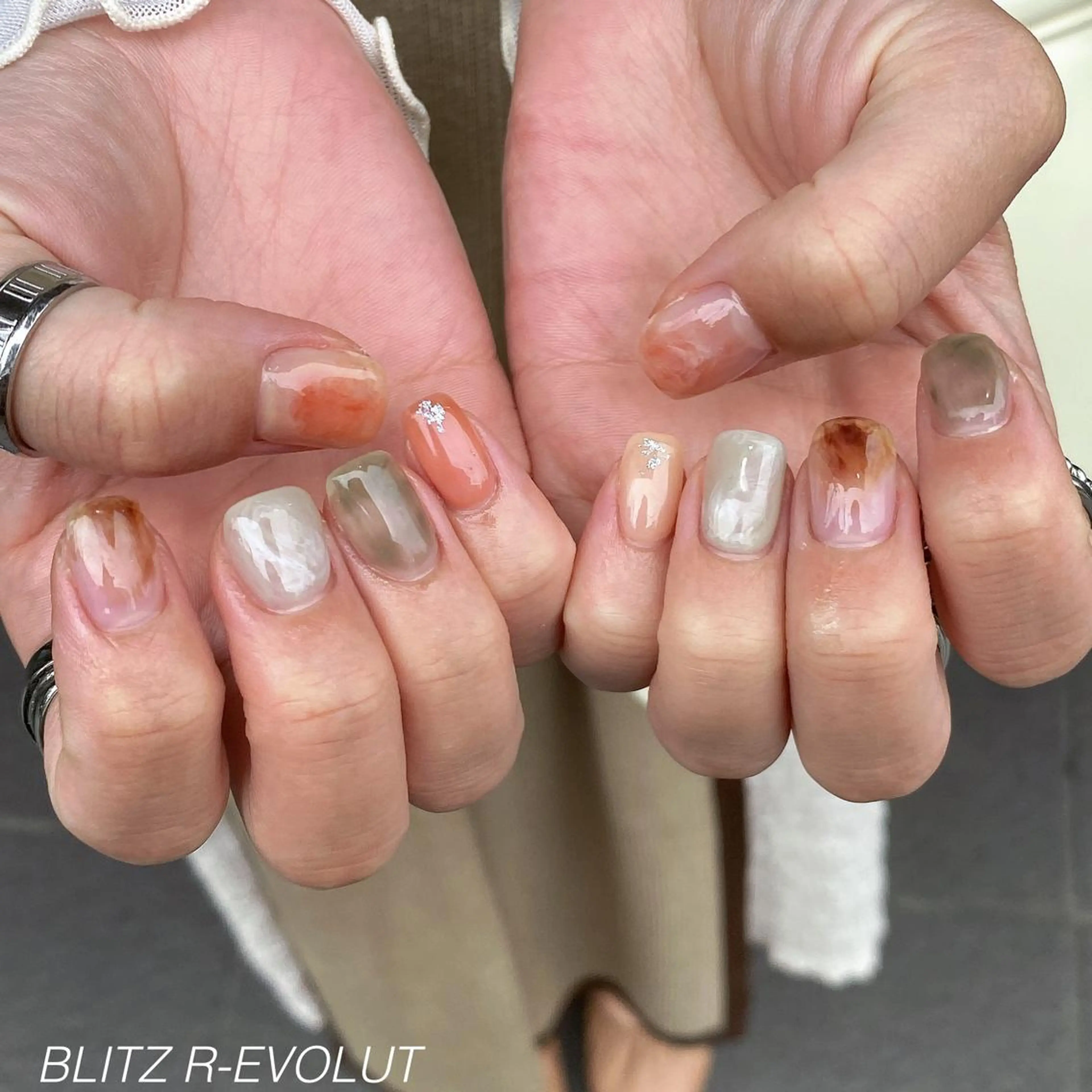 ネイル ☁️BLITZ 🎀笠原雪音🎀のネイルデザイン