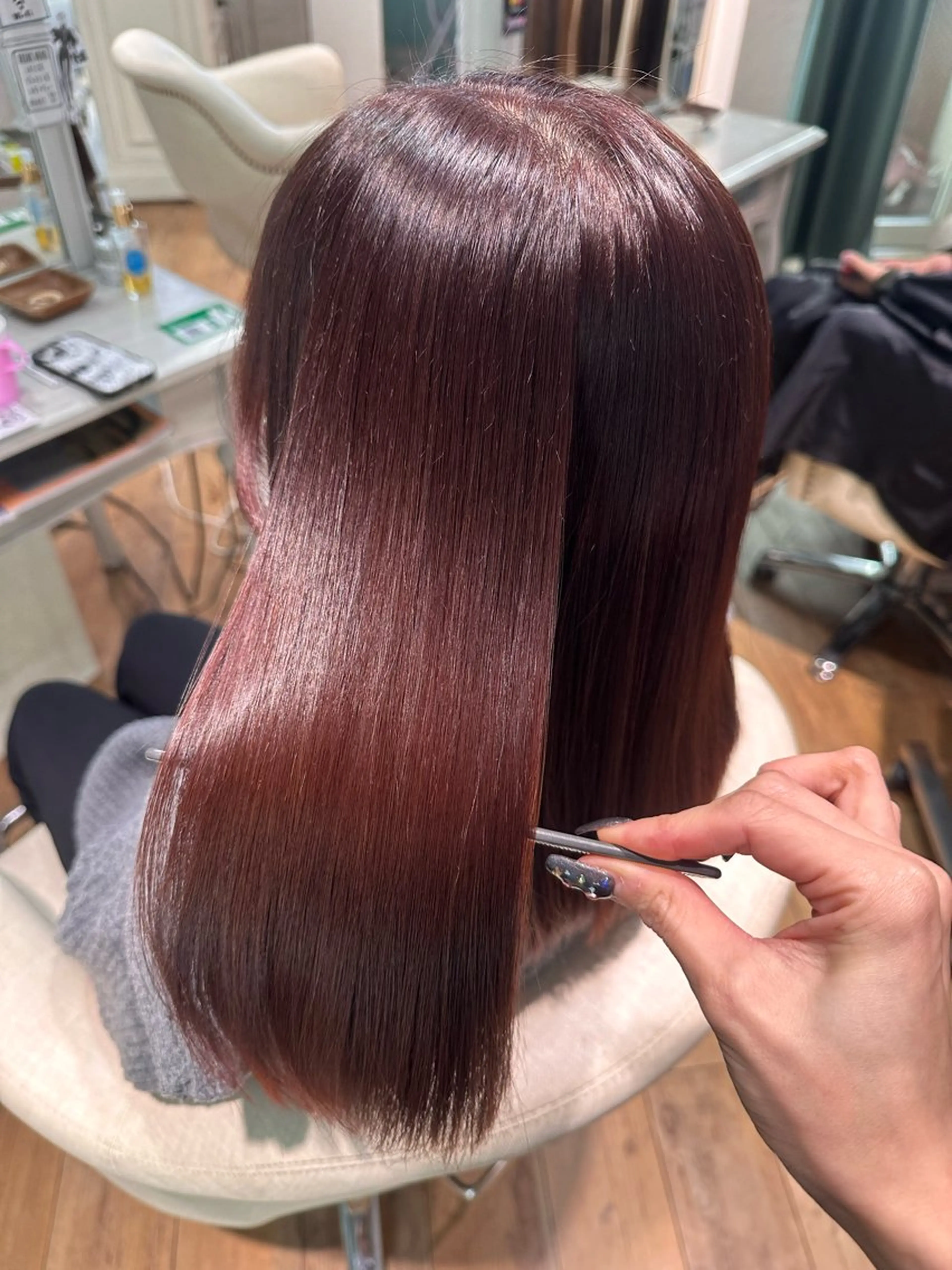 ミディアム カラー ミディアムパーマ 酸性ストレート カット ヘアカラー 縮毛矯正 トリートメント 🧸プルエクステ❤︎ ネイルKAO🧸のヘアスタイル