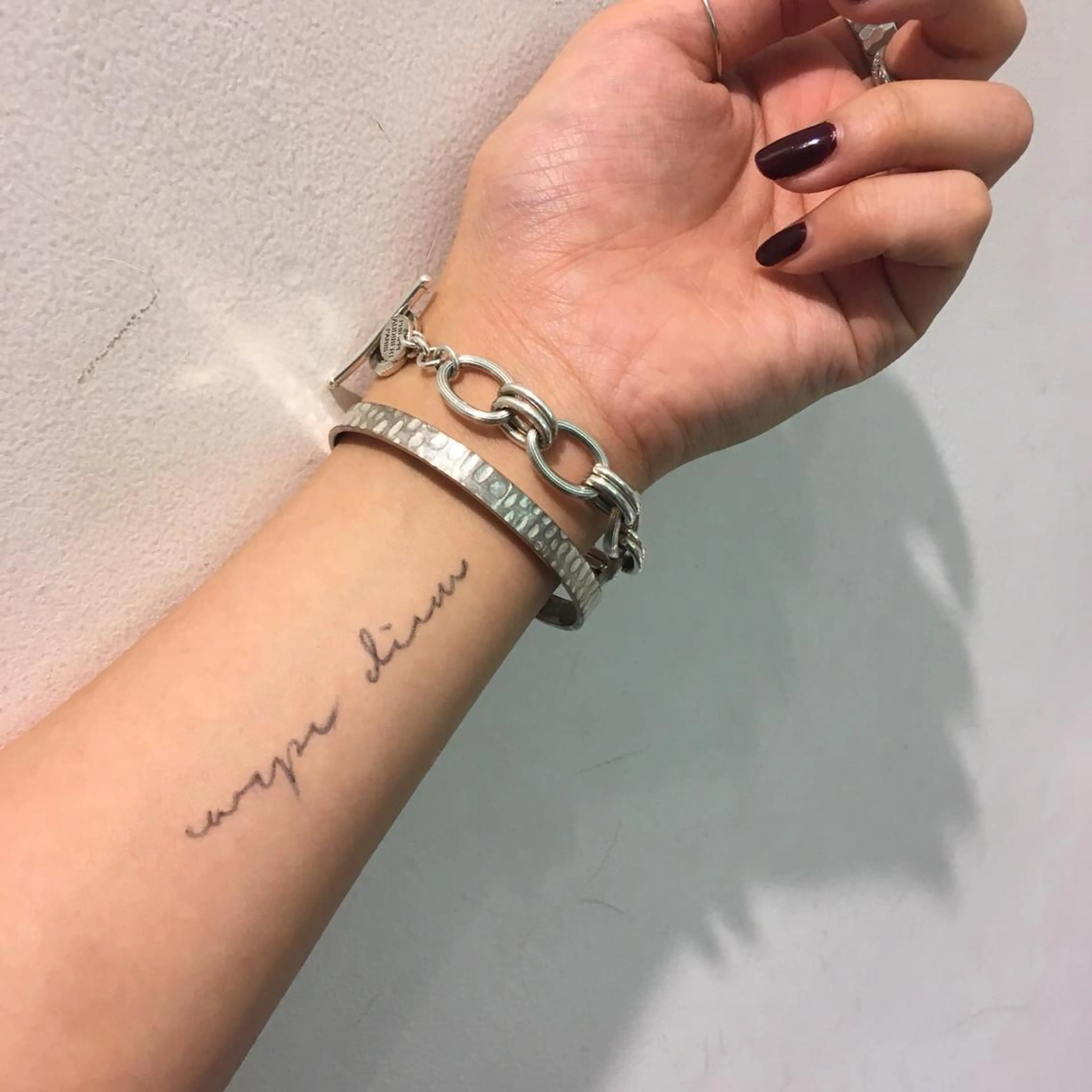 Cheri Cherie所属・井上 歩美のヘアスタイル