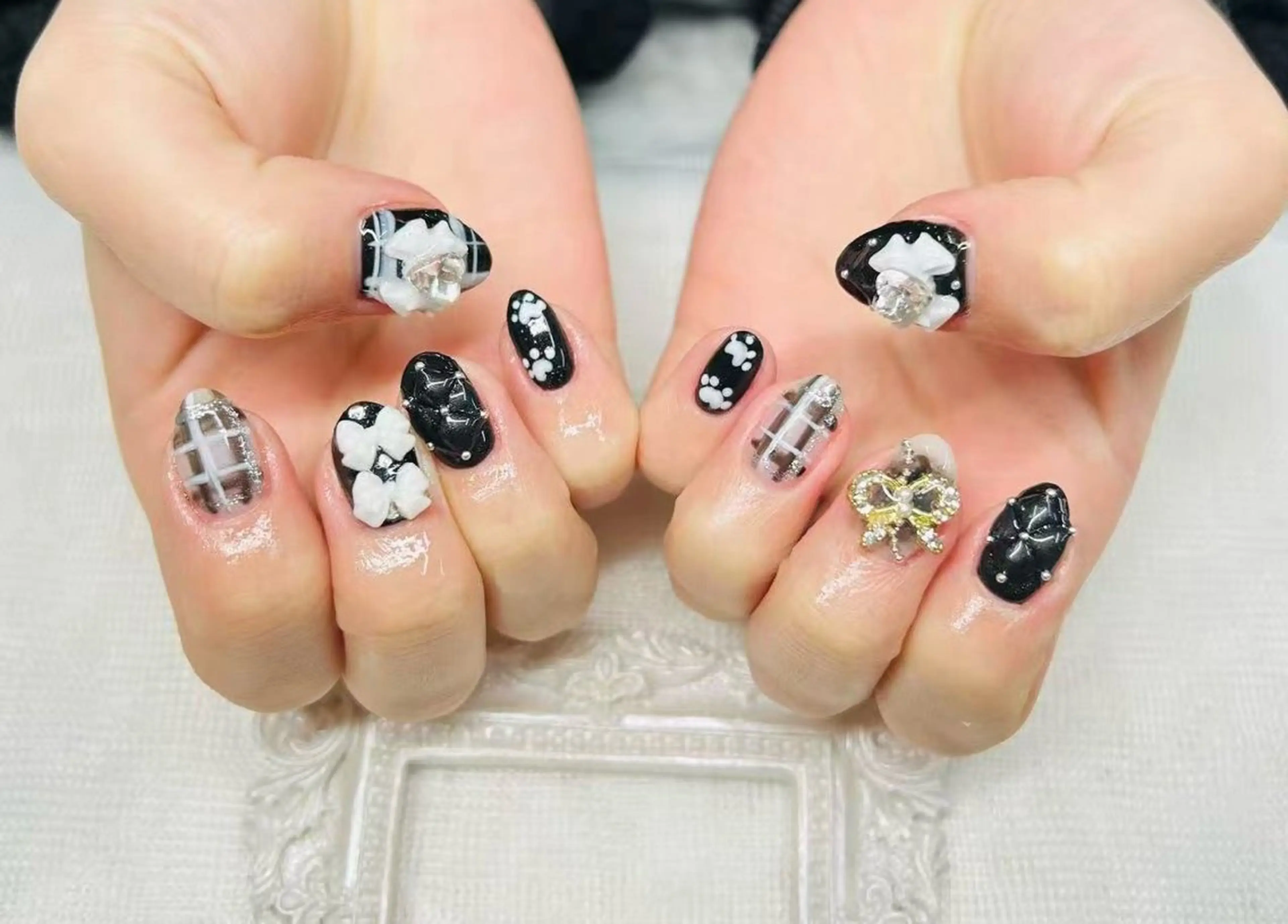 自爪持ちデザインパーツ無料の写真