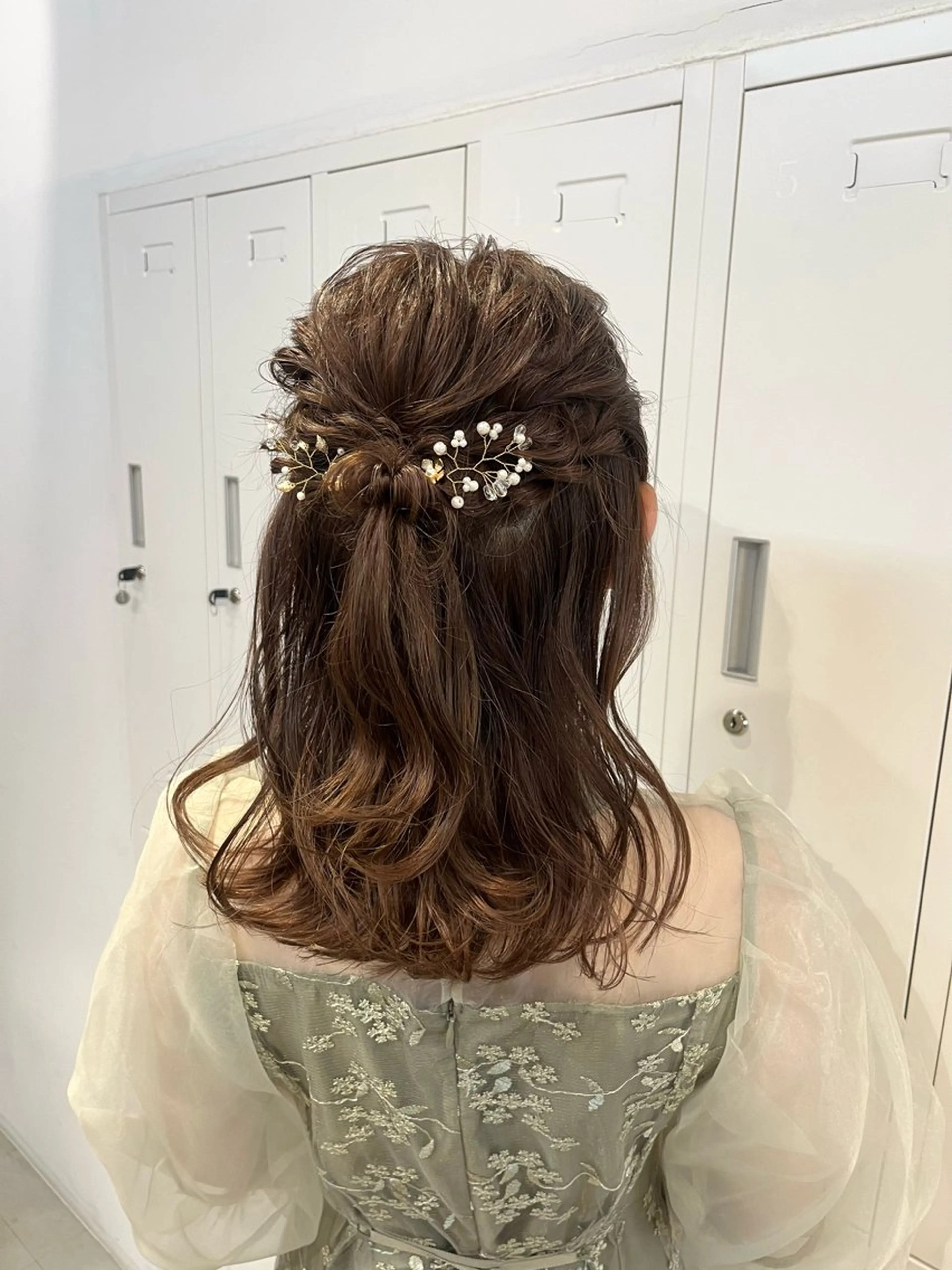 ミディアム ヘアアレンジ ハーフアップ ヘアセット 🌷レイヤーカット/ フルキシオリ🌷のヘアスタイル