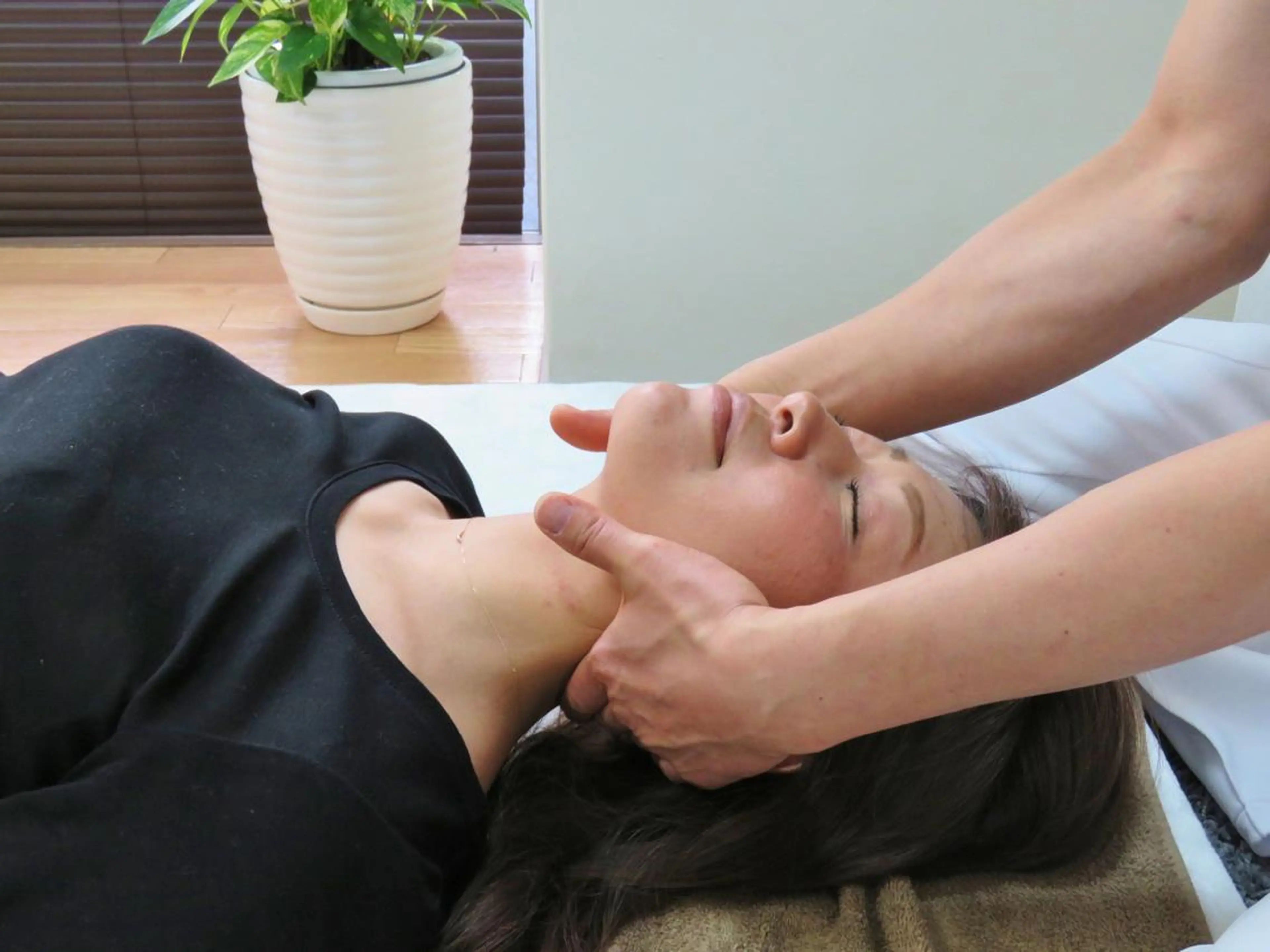 美骨矯正サロン　メディカルカイロテルボ所属・田中 輝寿のエステ・リラクイメージ