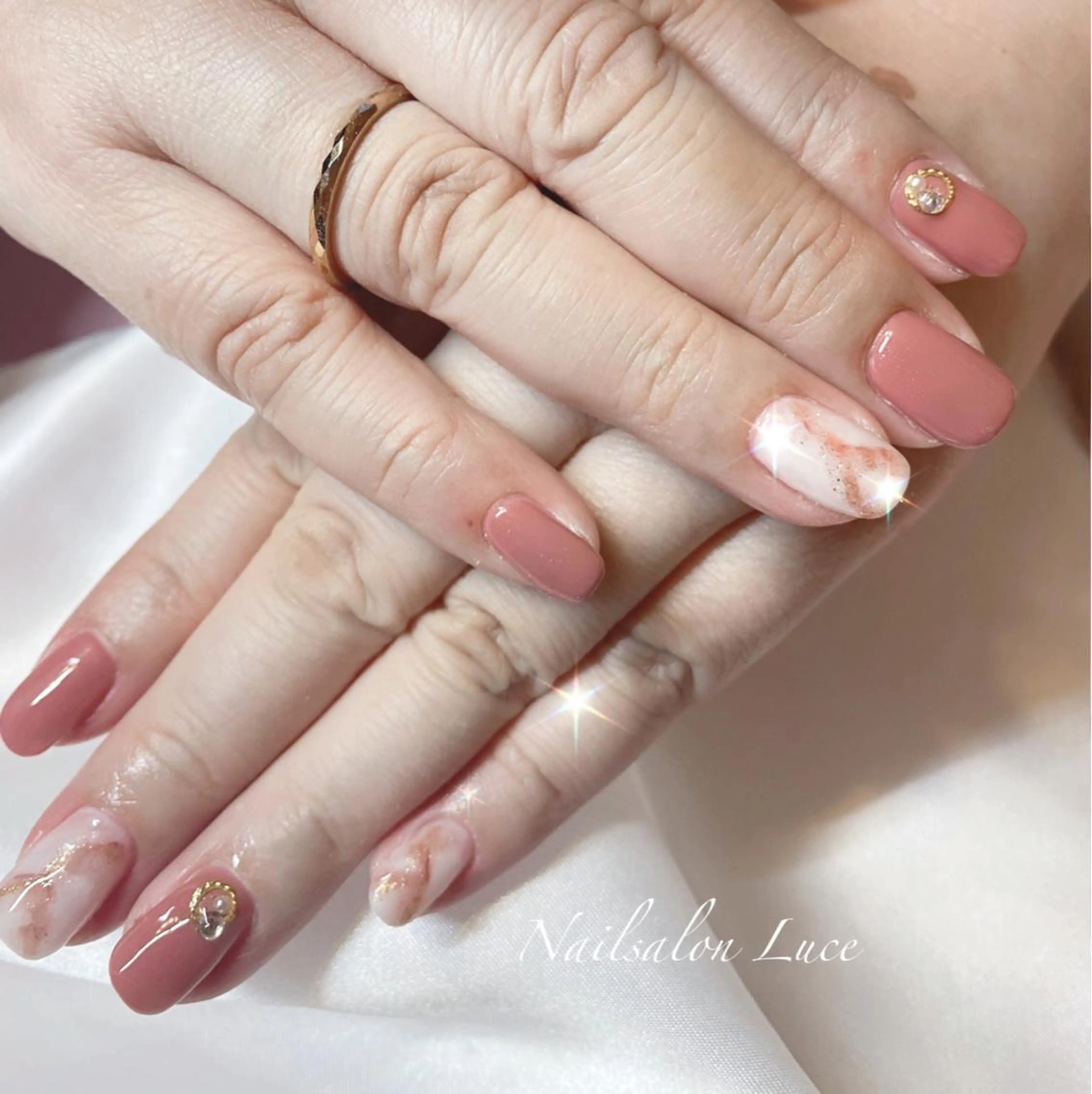 ネイル ジェルネイル ワンカラーネイル ネイル& 脱毛サロン　Lのマツエク・マツパデザイン