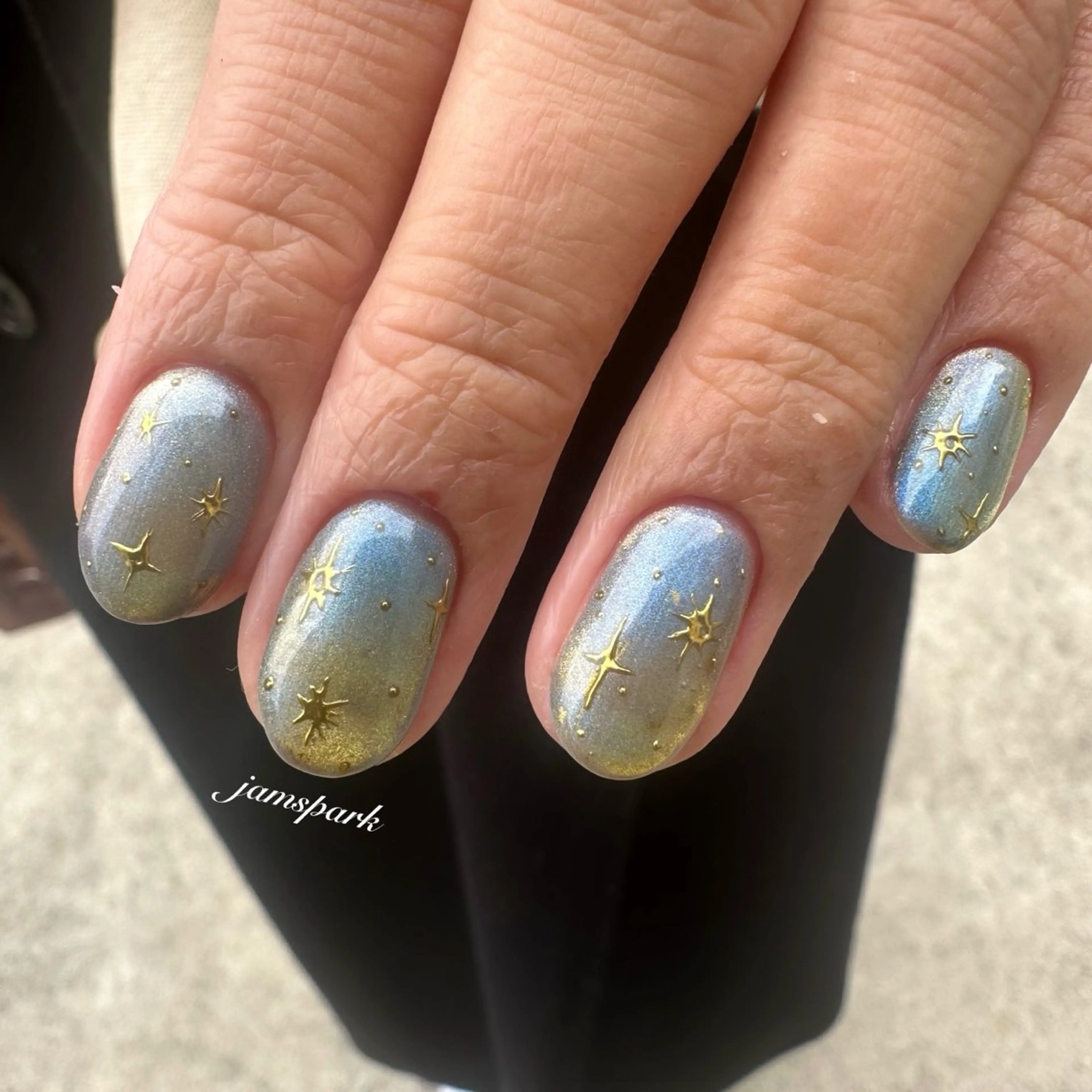 ネイル ブルー ジェルネイル キラキラネイル マグネットネイル 夏ネイル ハンドネイル jamspark ✨のネイルデザイン