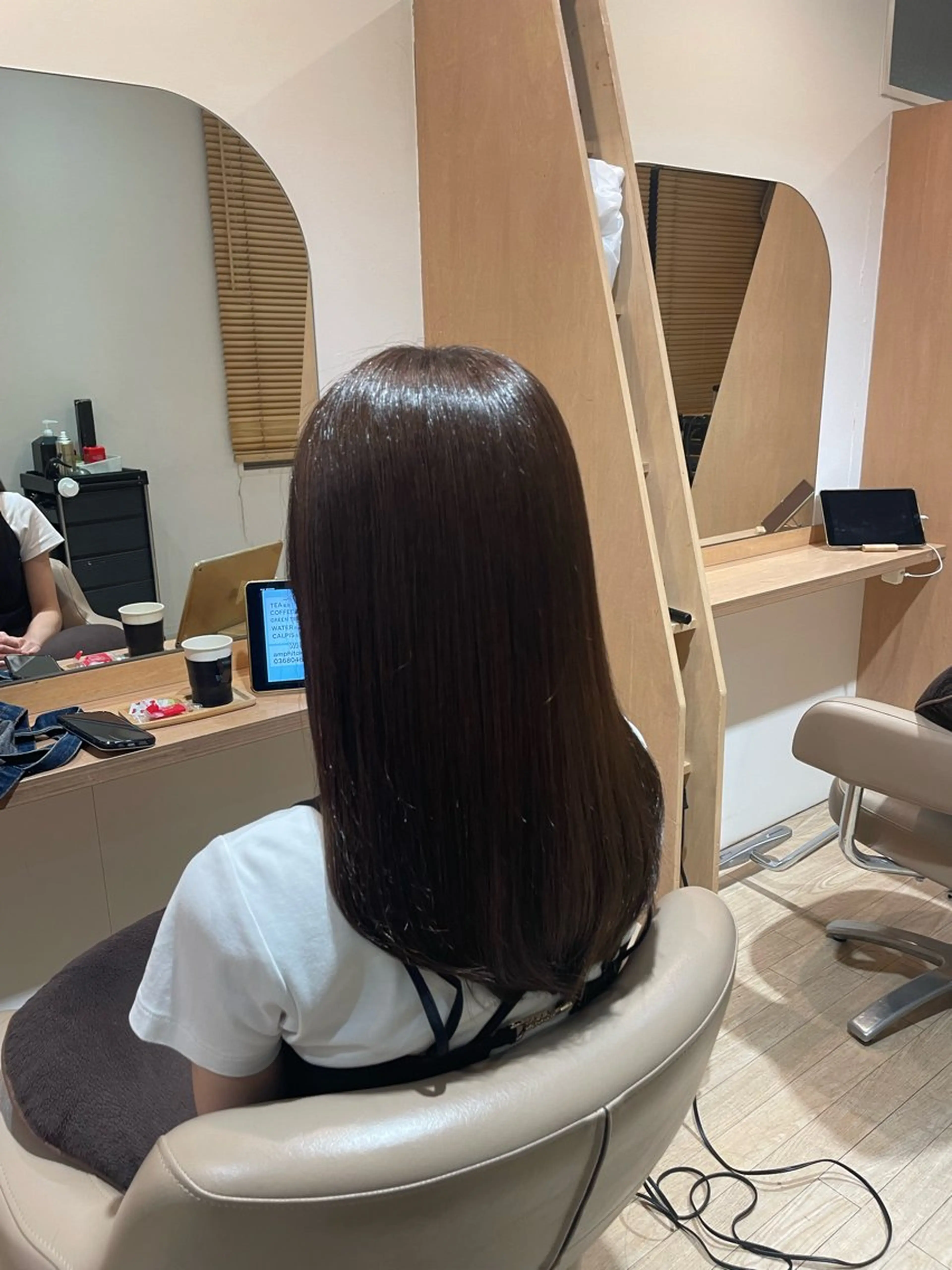 セミロング カット ヘアカラー トリートメント 【Amphi Tokyo】宮原のヘアスタイル