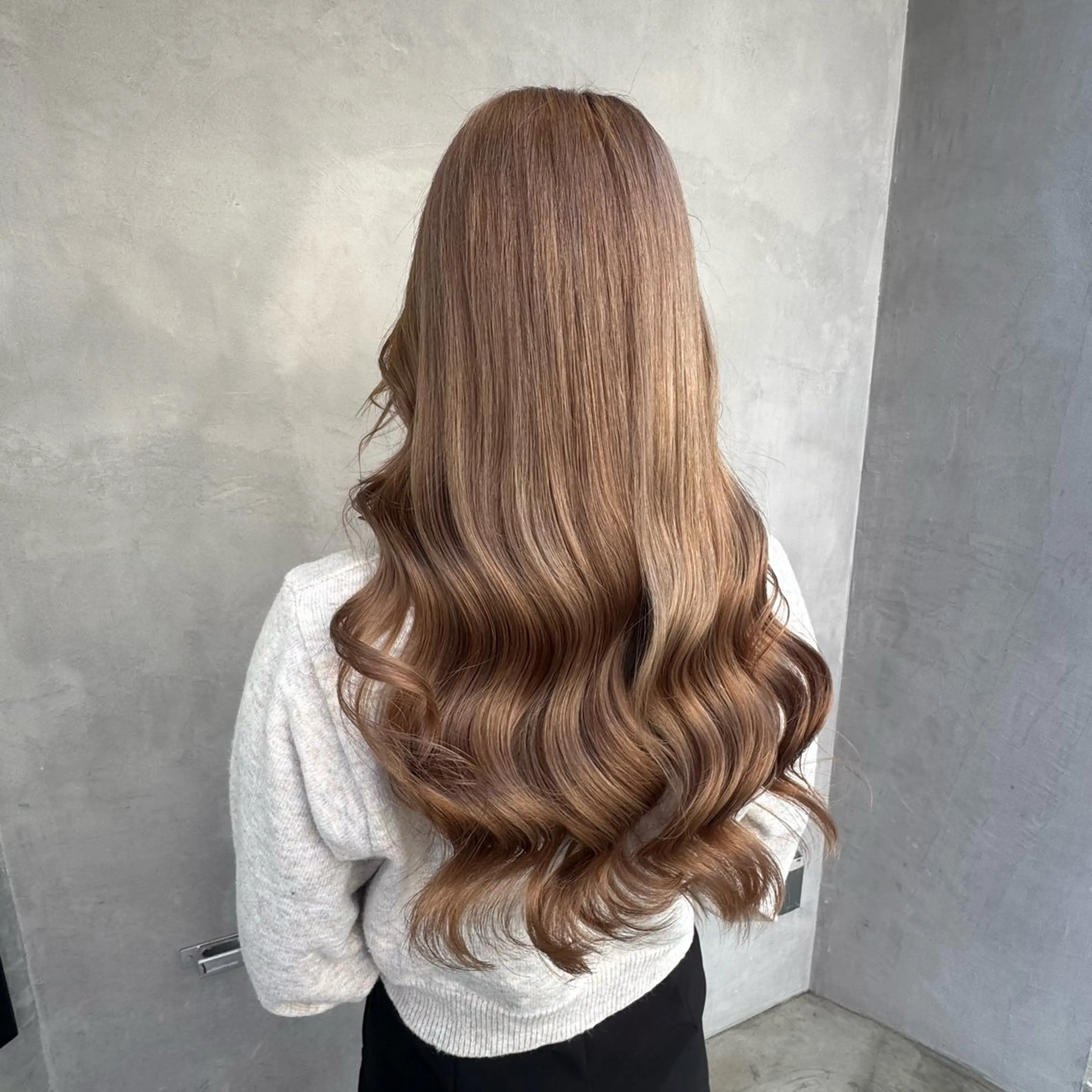 ロング カラー ブリーチ 【似合わせカラー・ 髪質改善】松崎萌香のヘアスタイル