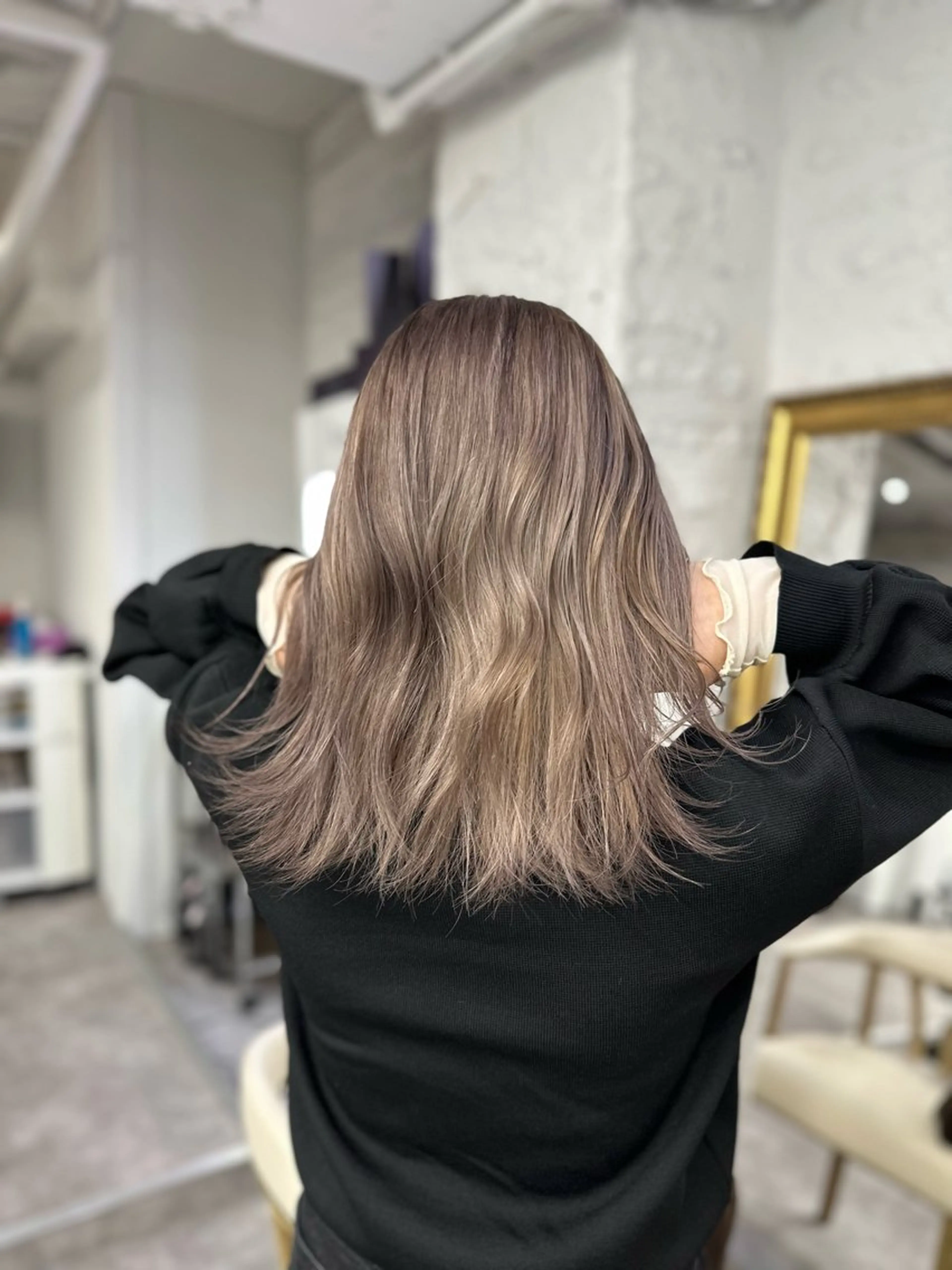 ミディアム カラー ヘアアレンジ ヘアカラー トリートメント 久米 治仁のヘアスタイル