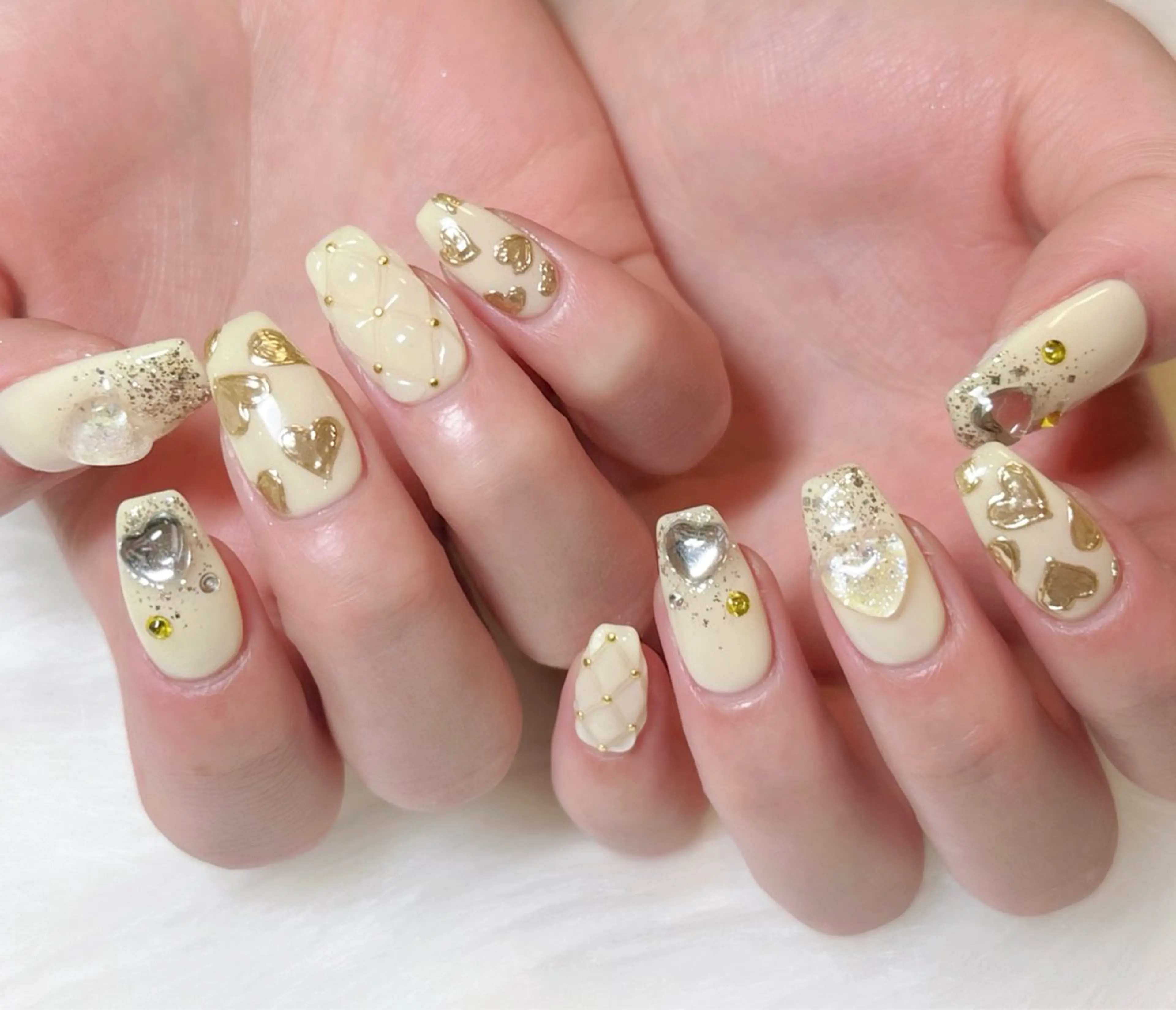 ネイル ハンドネイル ひなの🌻hina nail自宅サロンのネイルデザイン