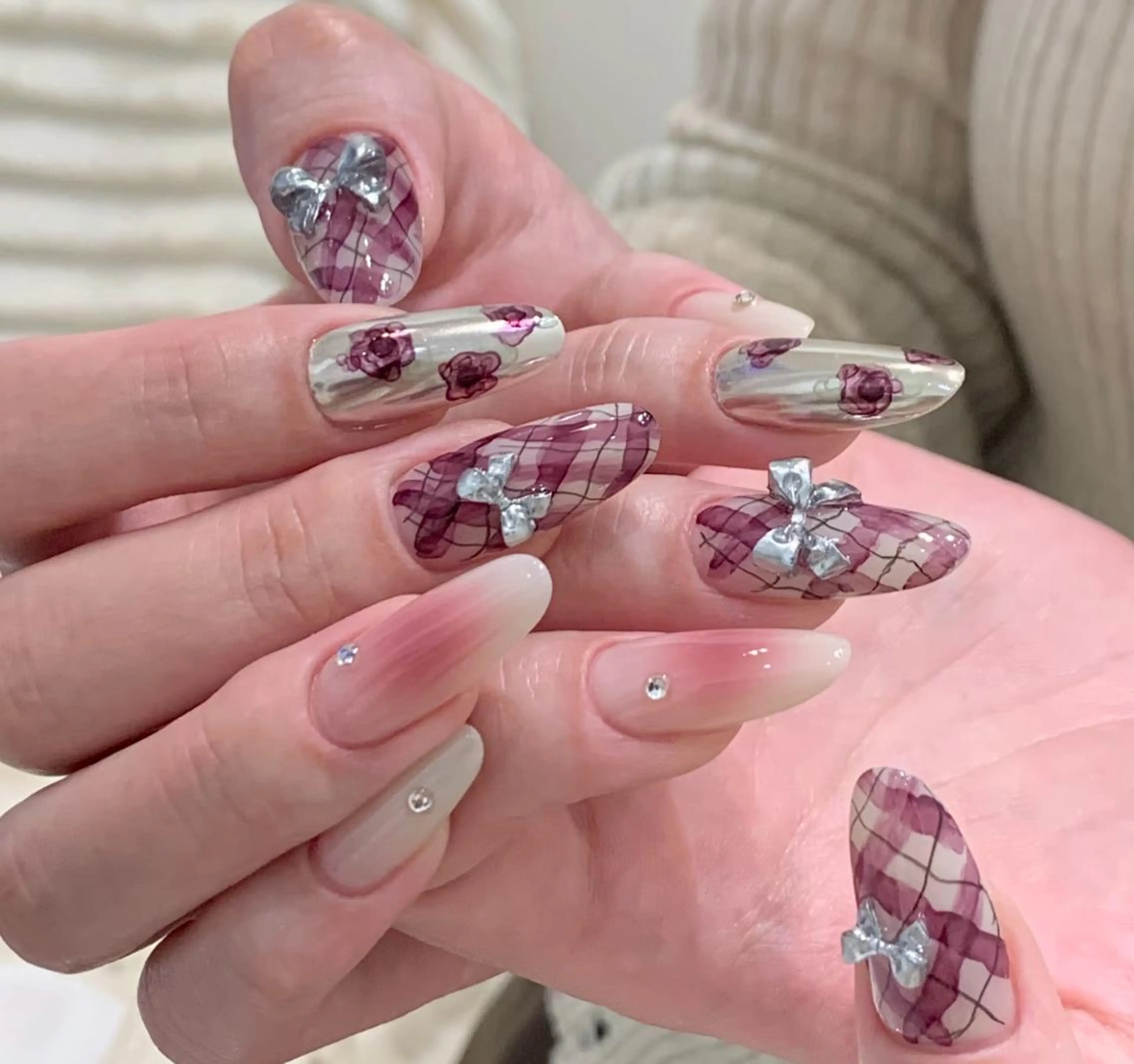 ネイル ハンドネイル ハンドケア 🍑 momo_nailのネイルデザイン