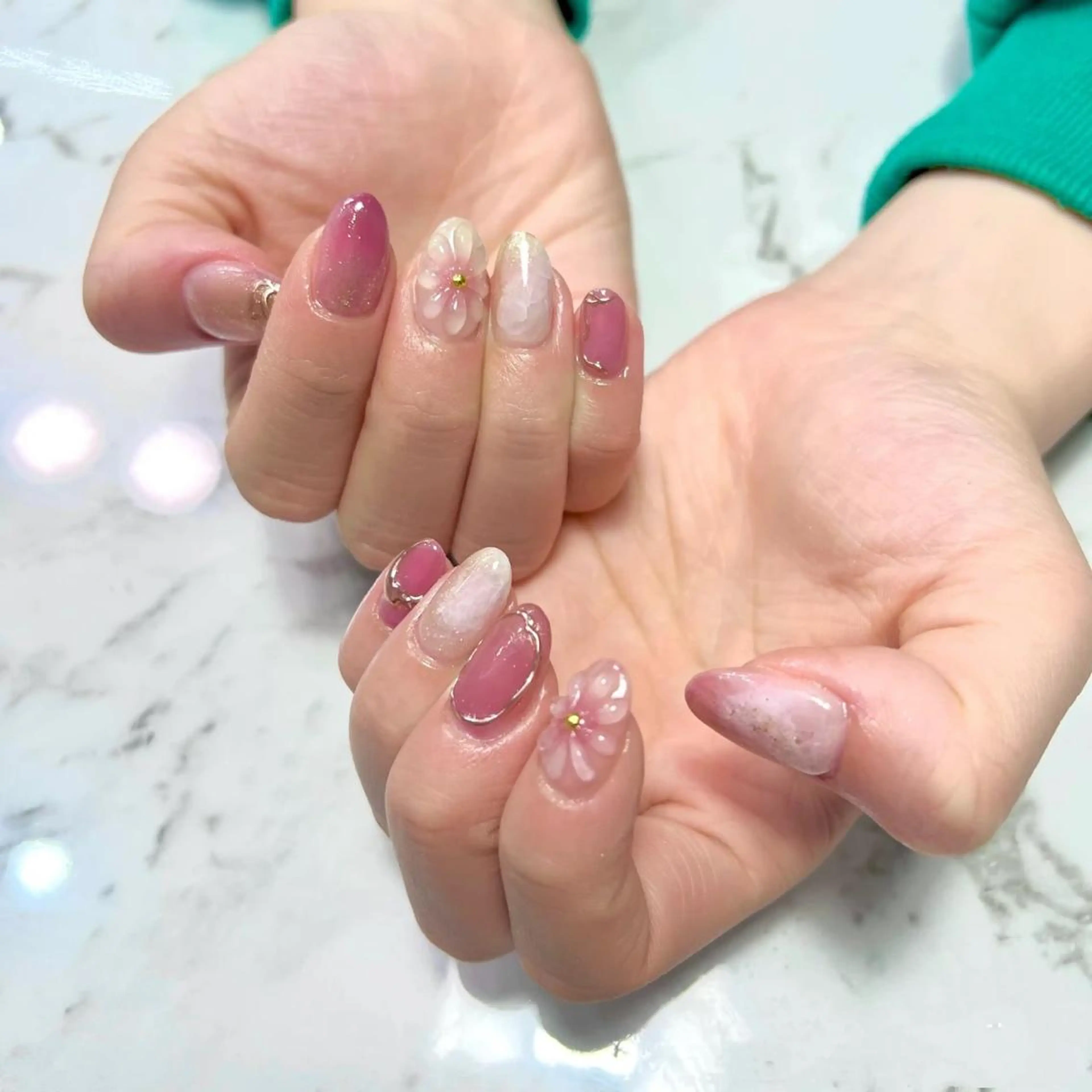 ネイル Ui_Amor (パラジェル)のネイルデザイン