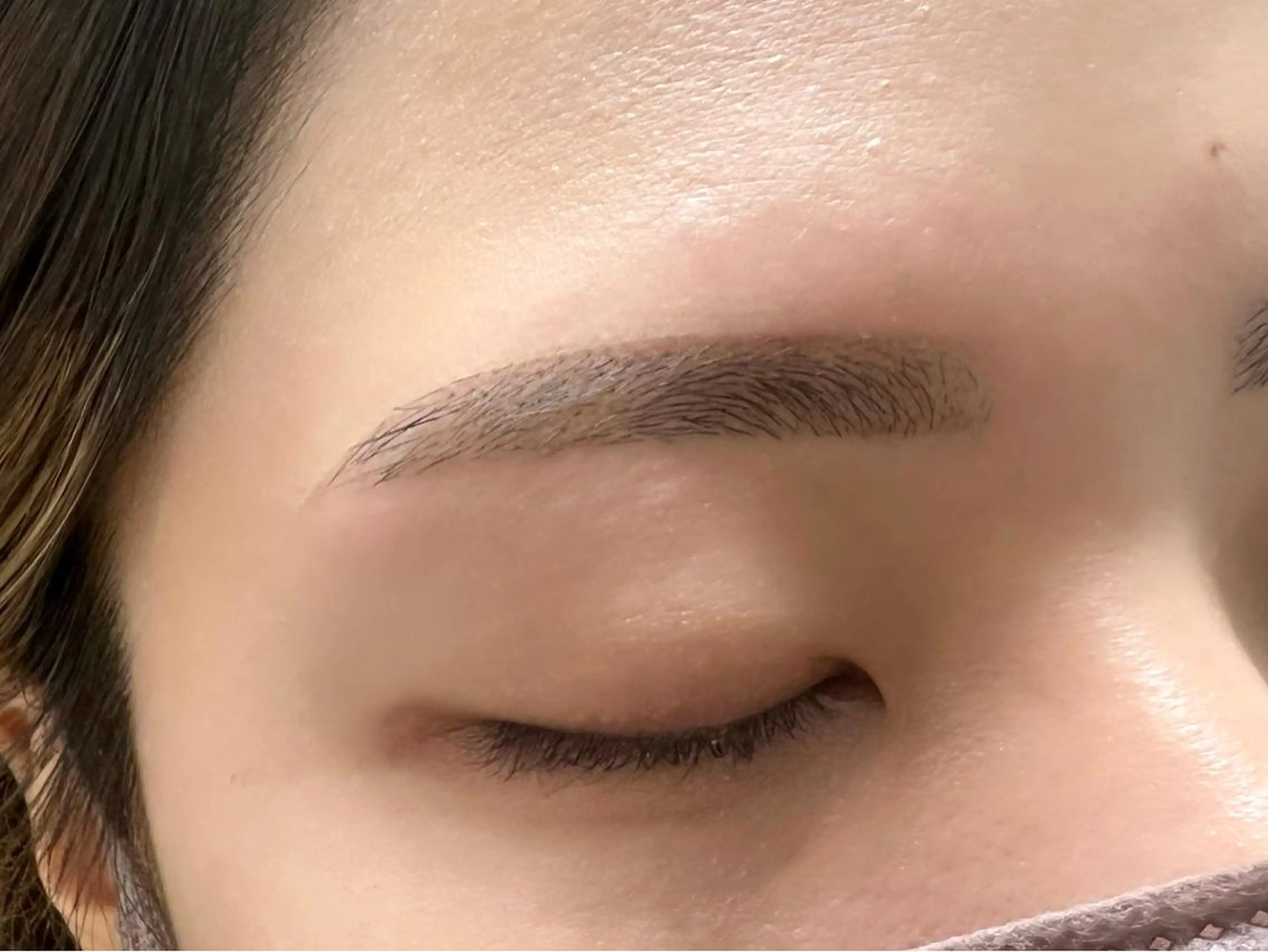 アイブロウ EmiyBeautyLush所属・Emiy BeautyLushのマツエク・マツパデザイン