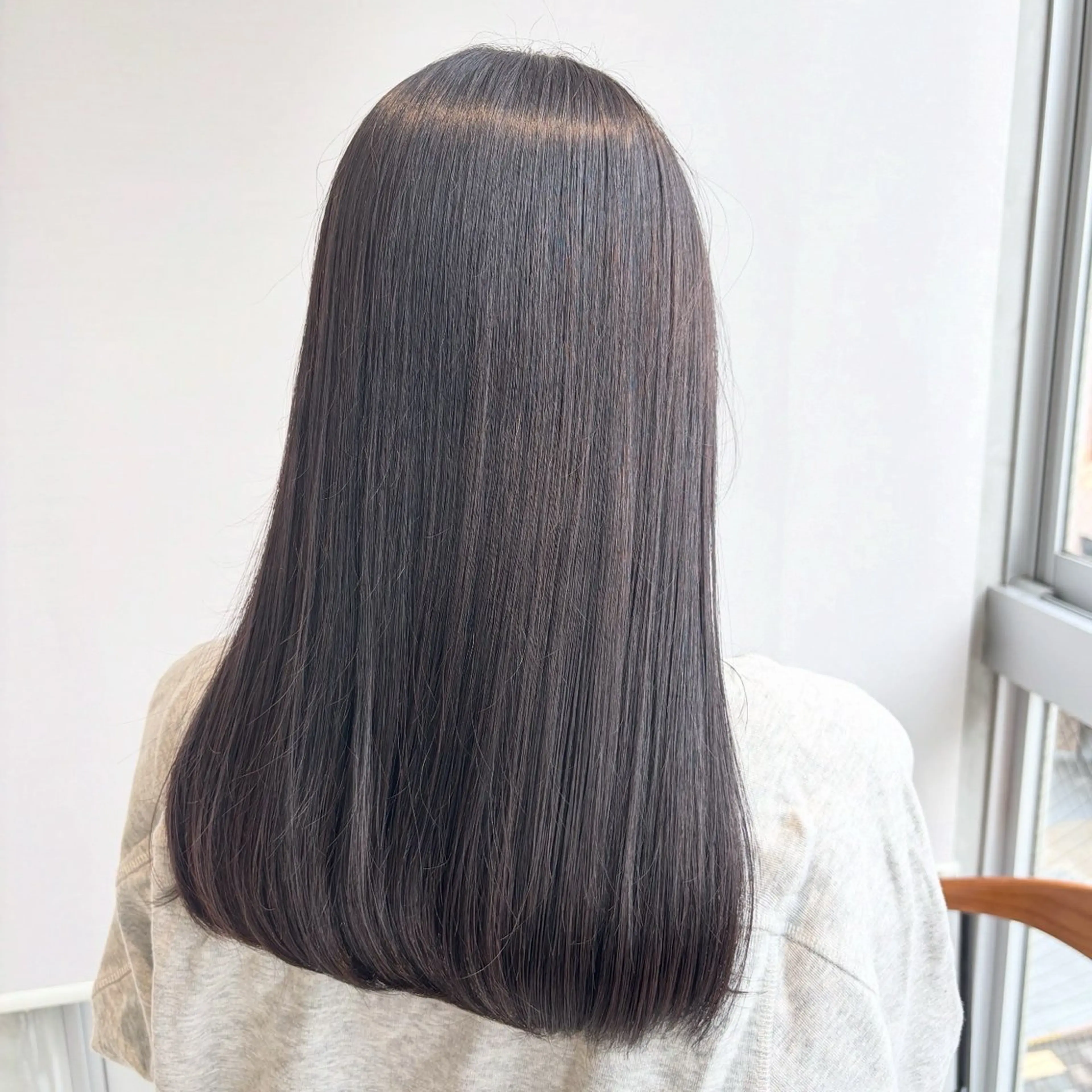 カラー ヘアカラー トリートメント 🫒🫒ブリーチなし 艶カラー🫒ヤマシロのヘアスタイル