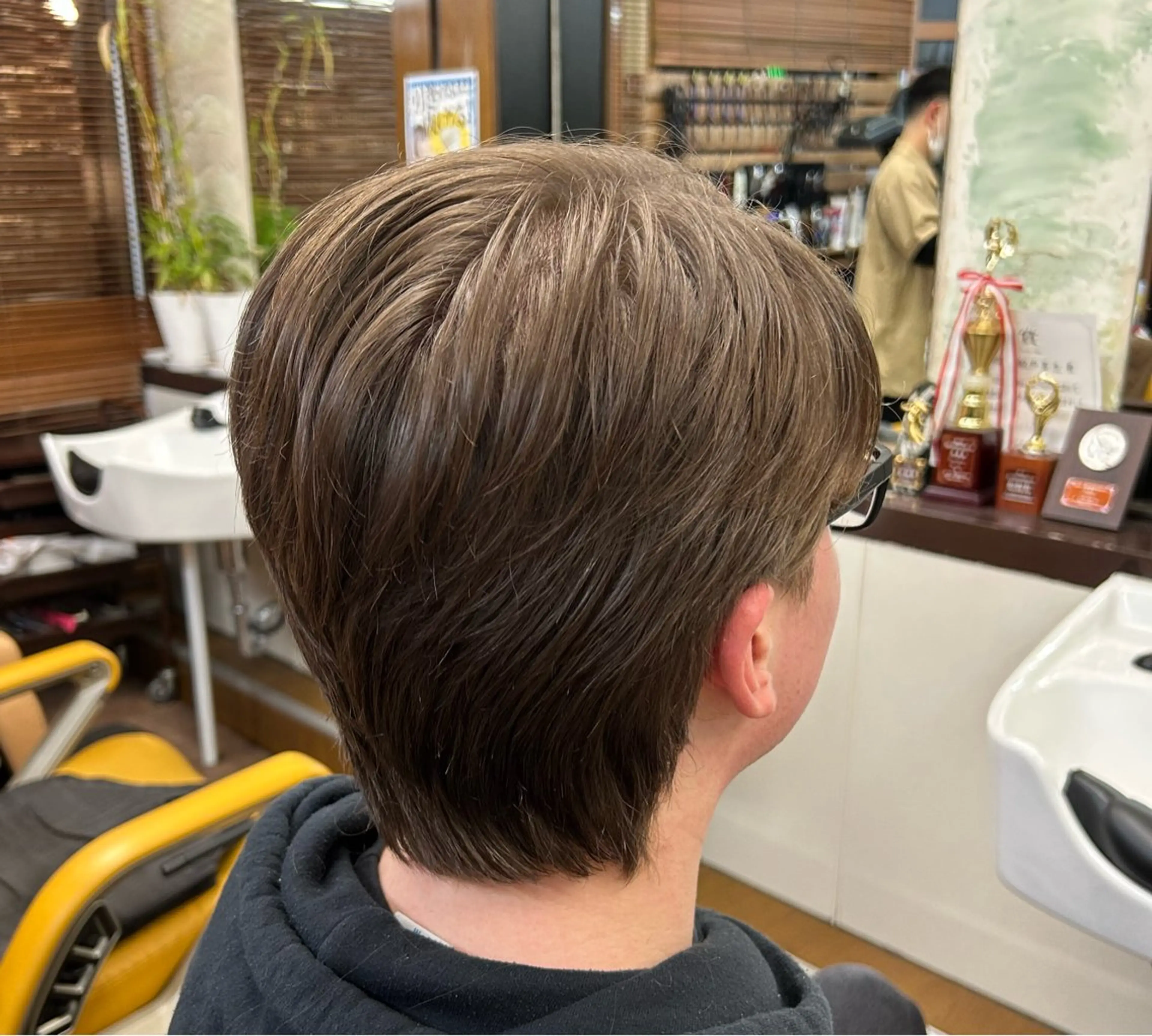 ショート メンズ 刈り上げ メンズウルフカット ウルフカット 新宿メンズカット✂︎ 能戸蒼生💈のヘアスタイル