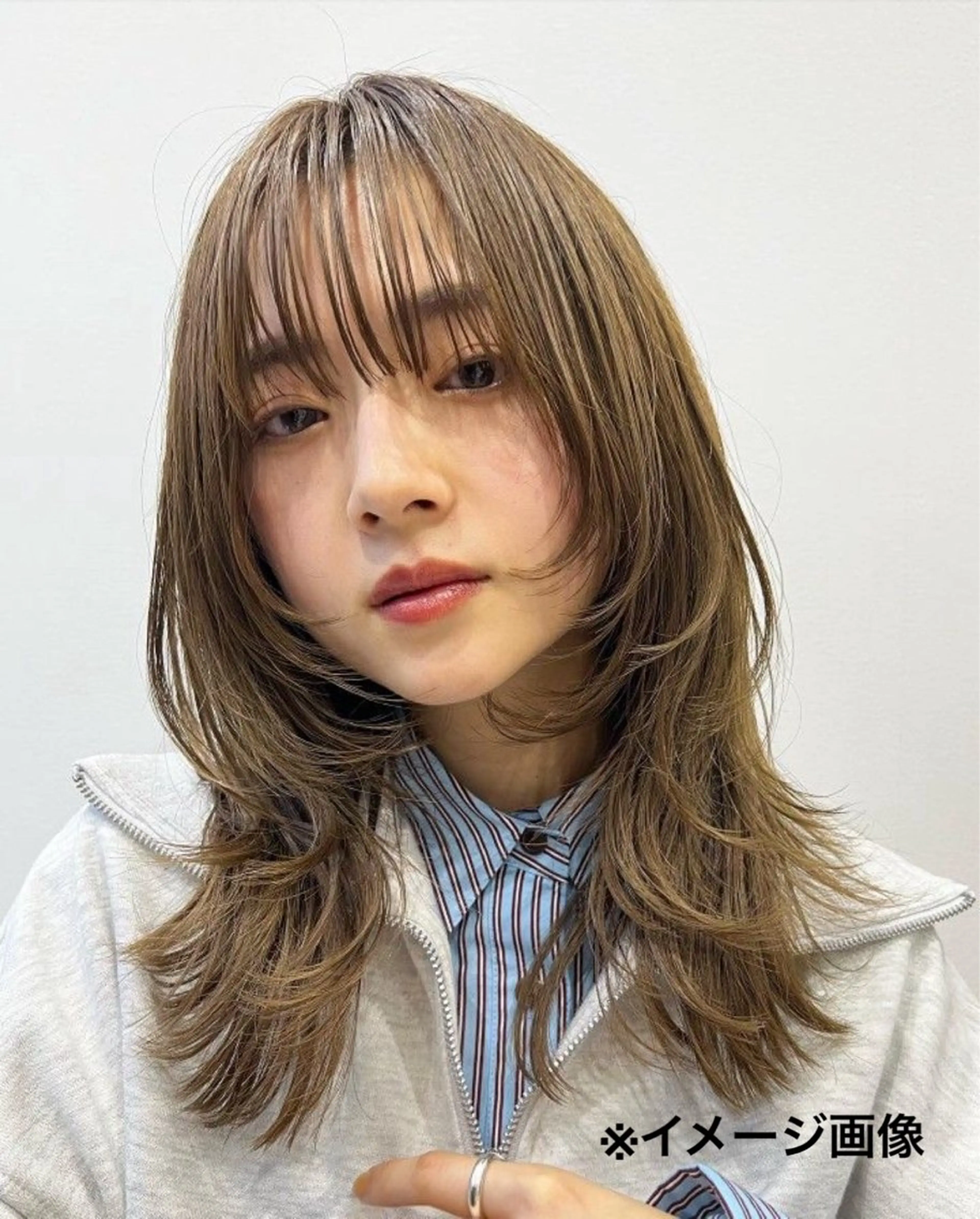 ミディアム plus HAIR いずみのヘアスタイル