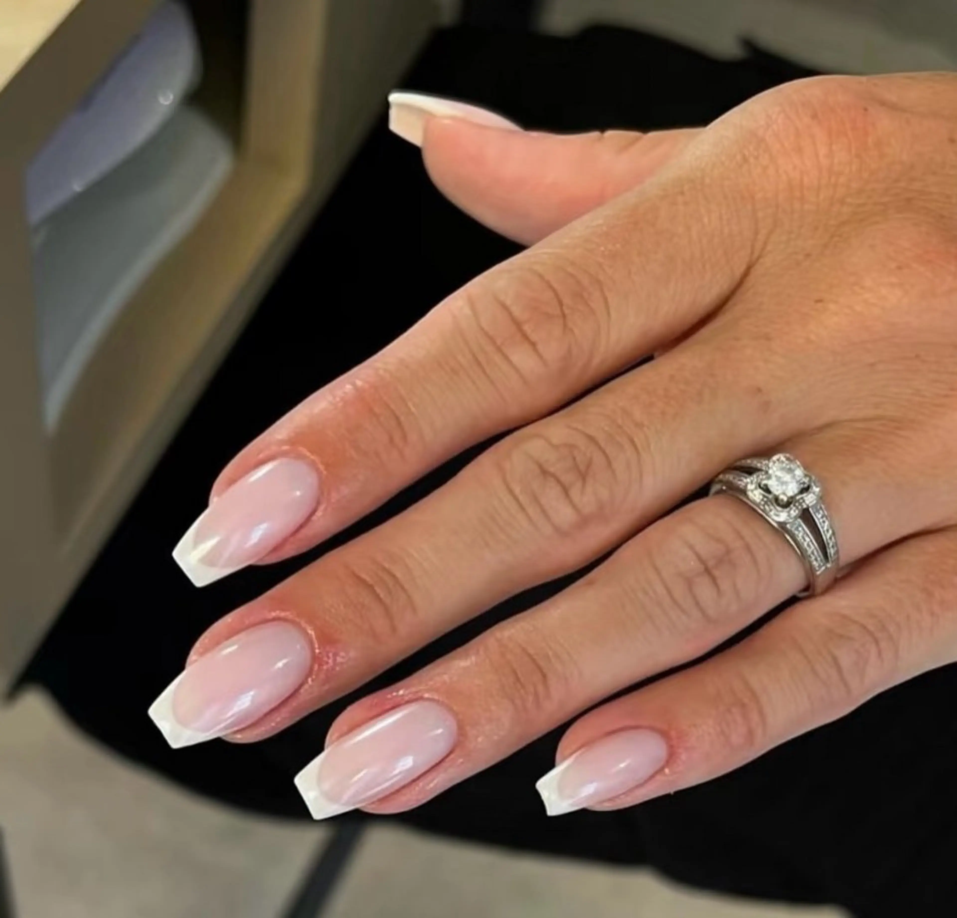 ネイル 高木 維麗絲のネイルデザイン