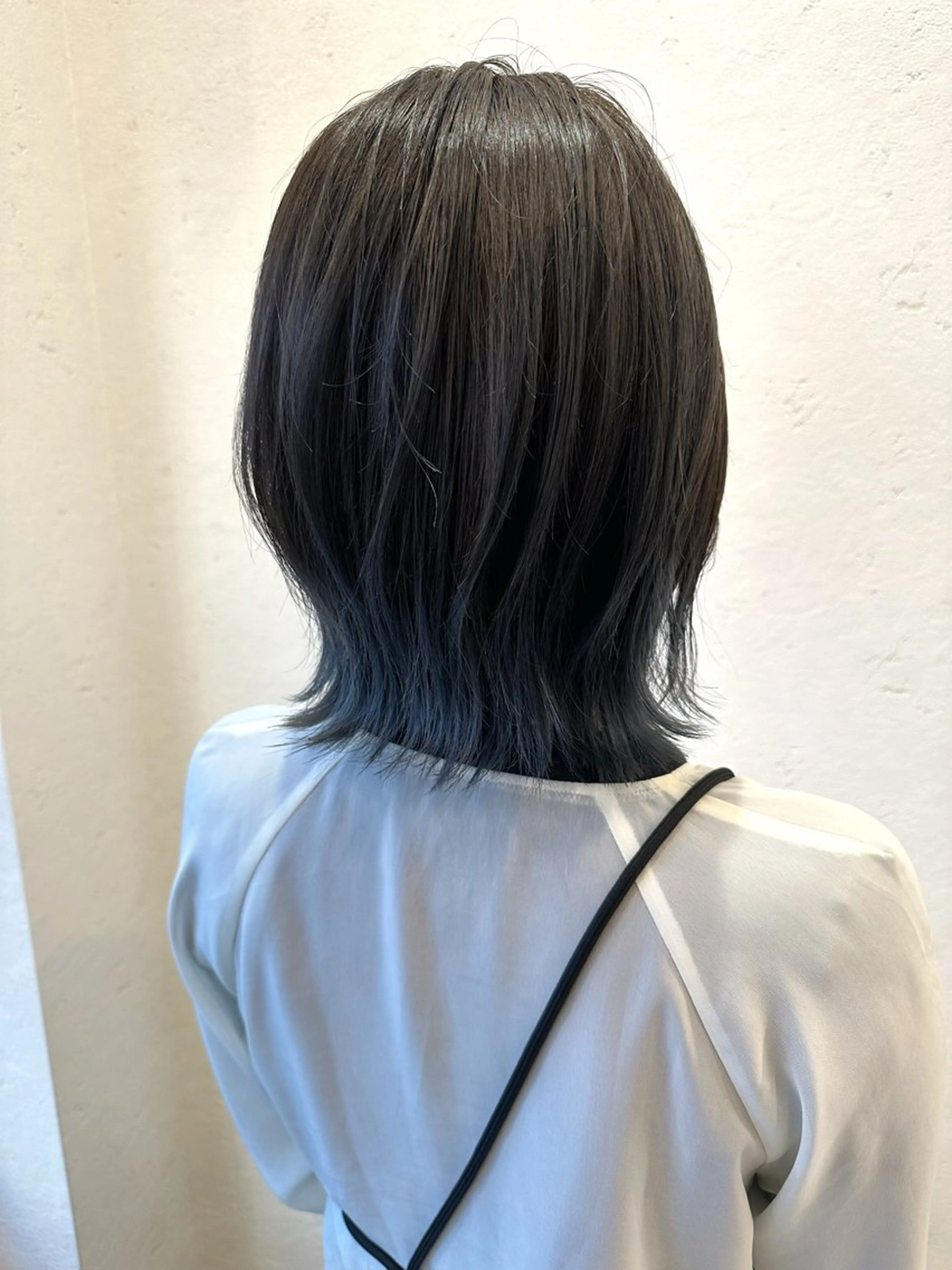 ミディアム 中谷 瑞稀のヘアスタイル