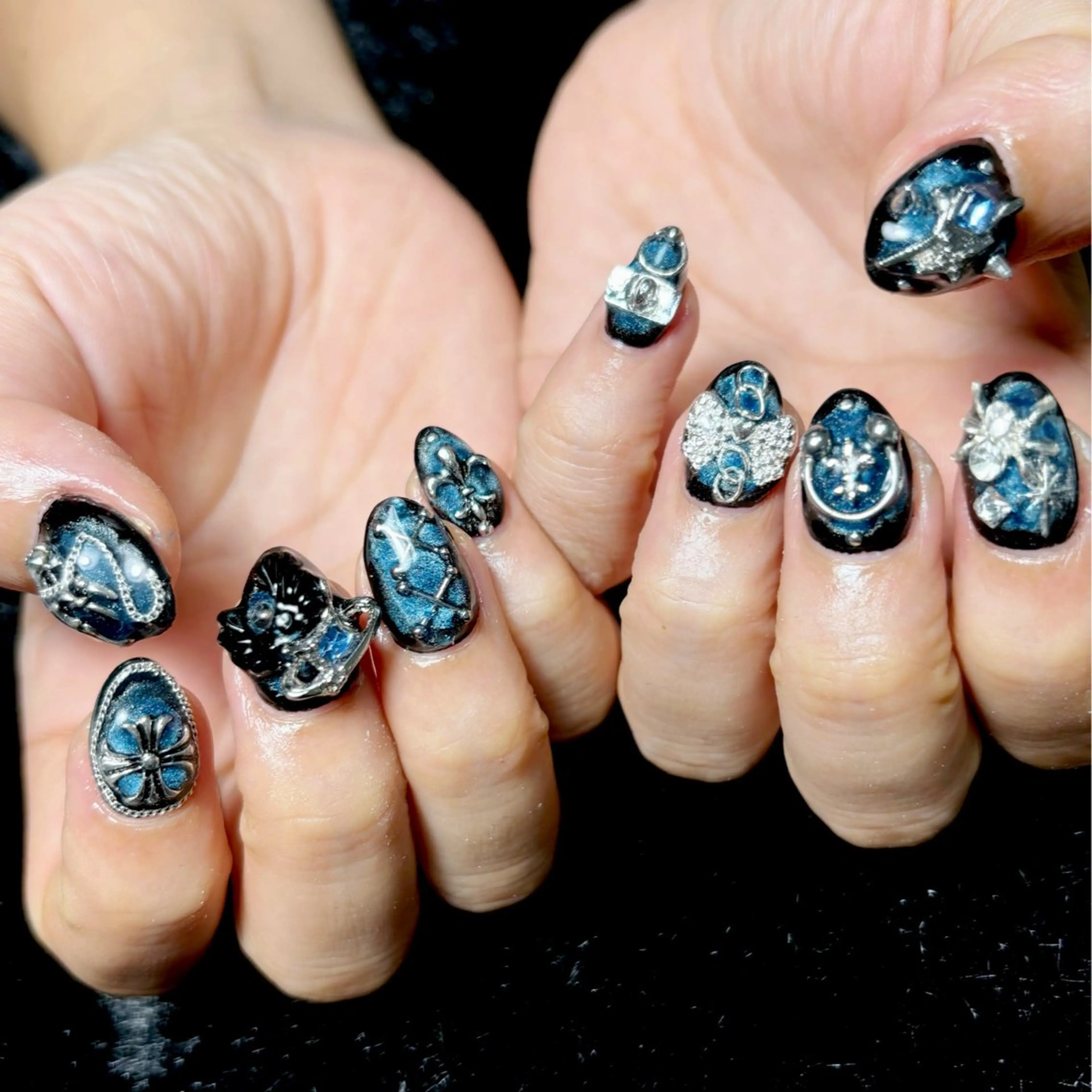 ネイル ハンドネイル nail salon Ecrin所属・前島 稀歩のネイルデザイン