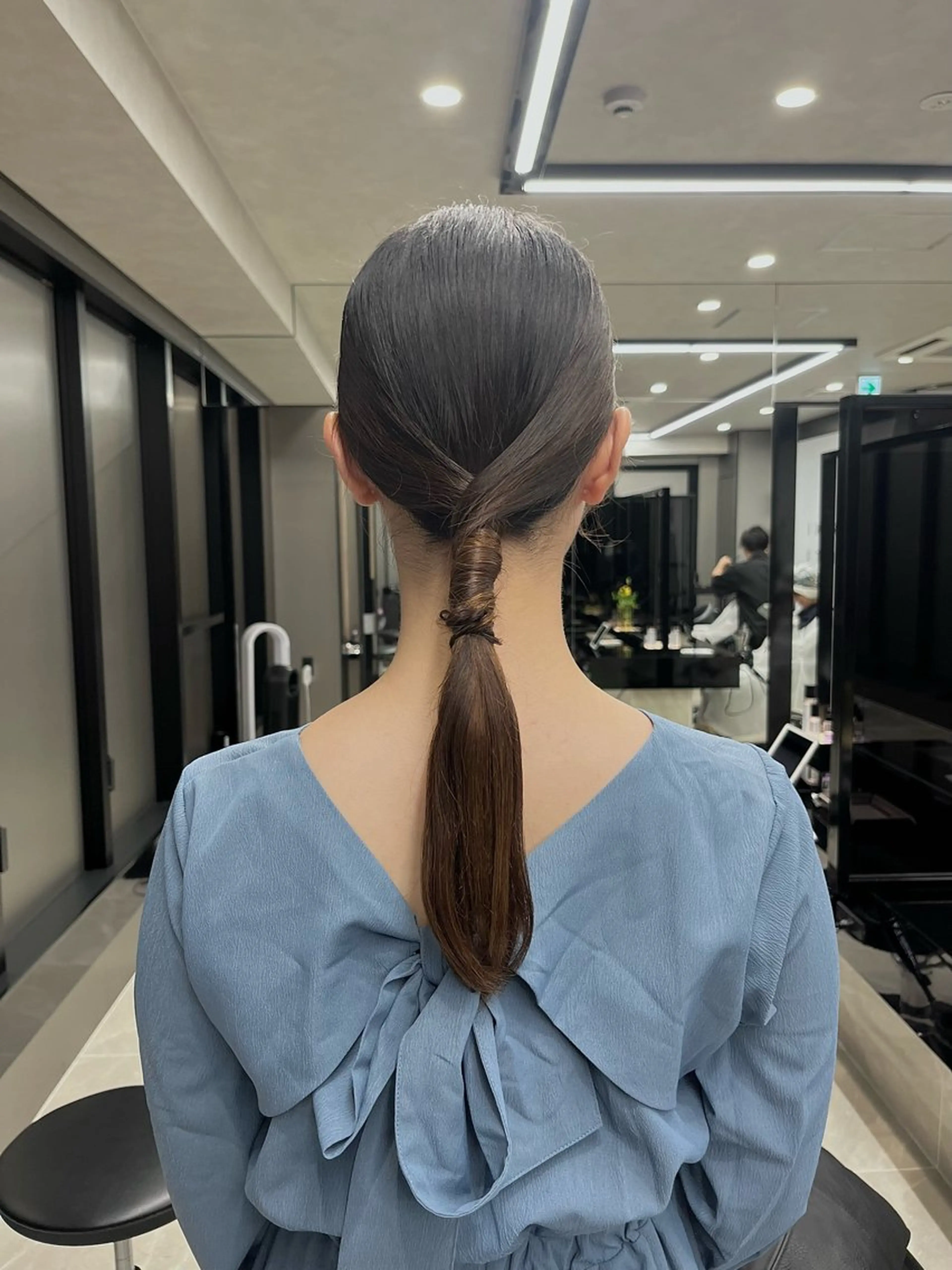 ロング ヘアアレンジ ウスイマイコ カット/ケアカラーのヘアスタイル