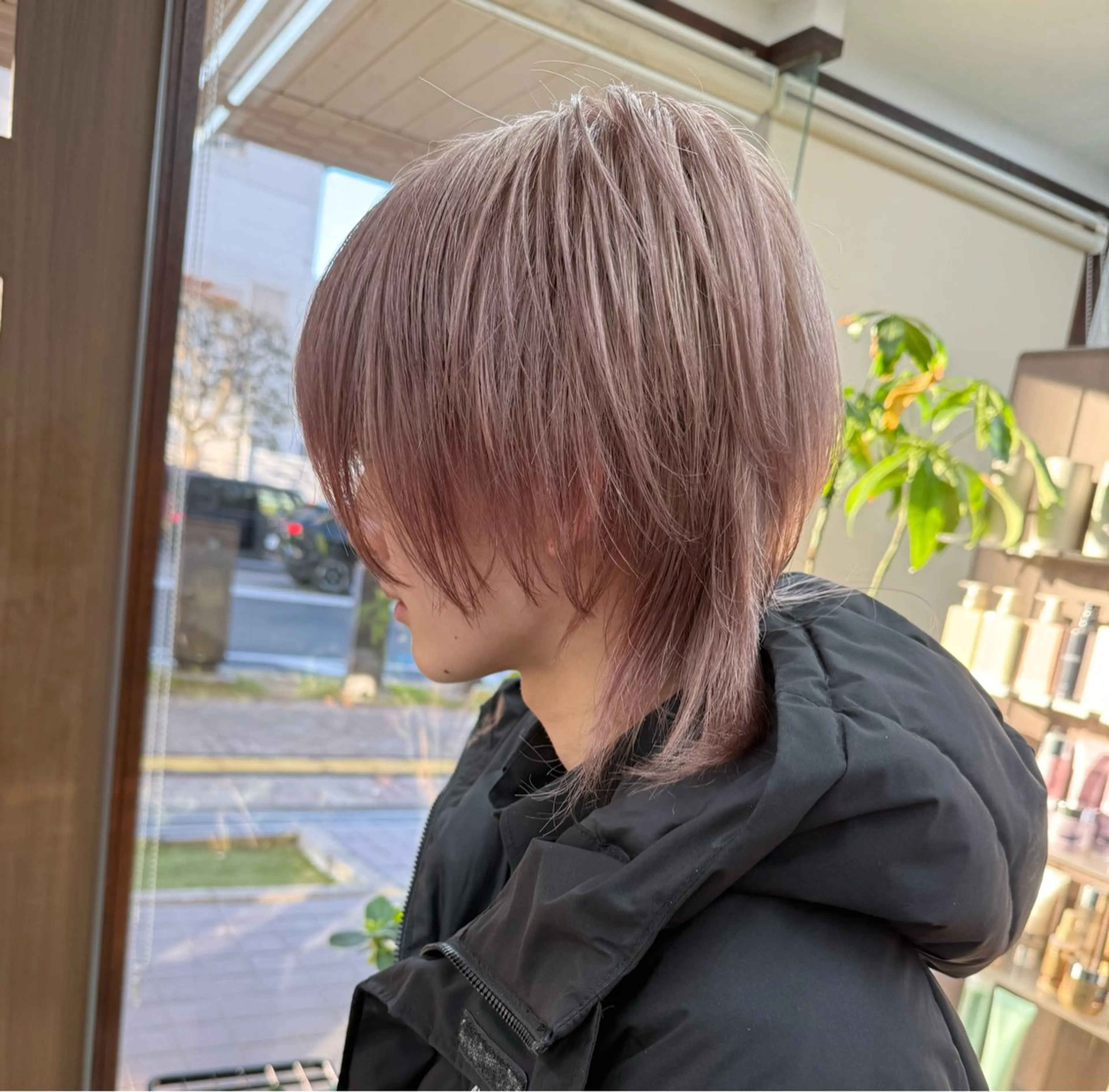 ショート カラー メンズ ベージュカラー ピンクカラー ピンクベージュ ヘアカラー メンズパーマの達人 / タカシマダイスケのヘアスタイル