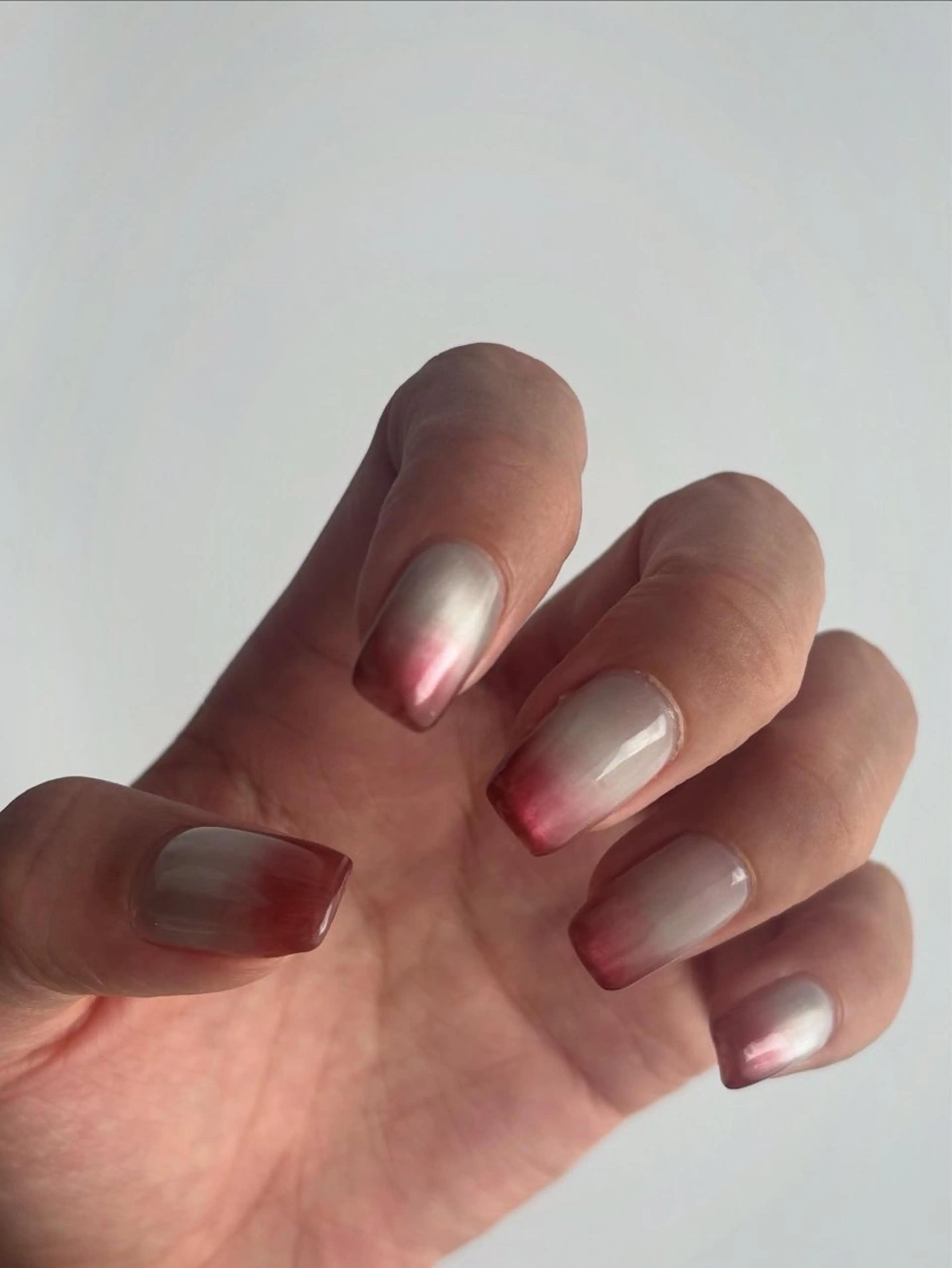 ネイル ボルドー クリアネイル グラデーション ハンドネイル Elio所属・Elio 国泰寺のネイルデザイン