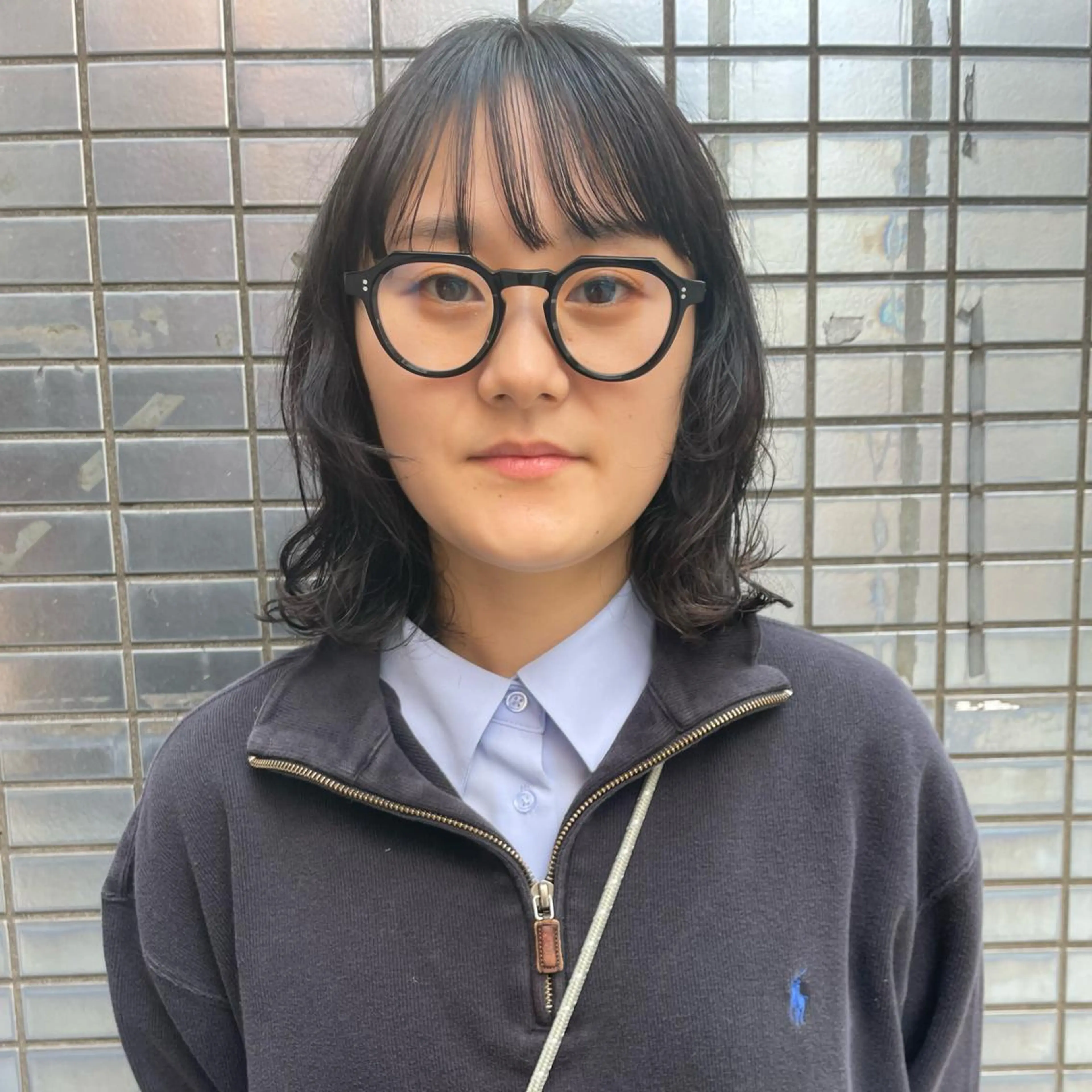 ショート パーマ ホリケ アオイのヘアスタイル