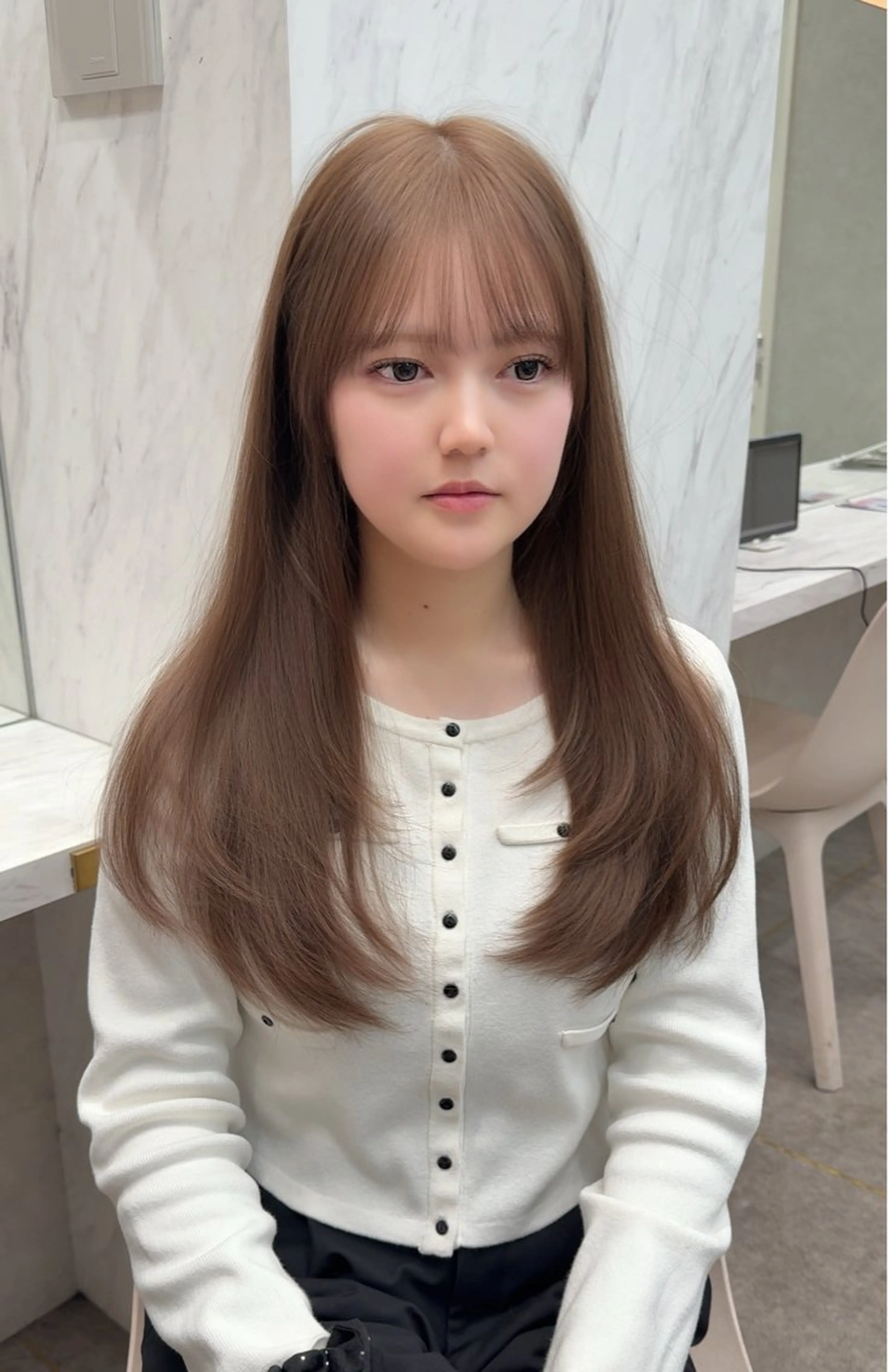 ロング カラー カット ヘアカラー トリートメント ダブルカラー 韓国レイヤーKYONのヘアスタイル