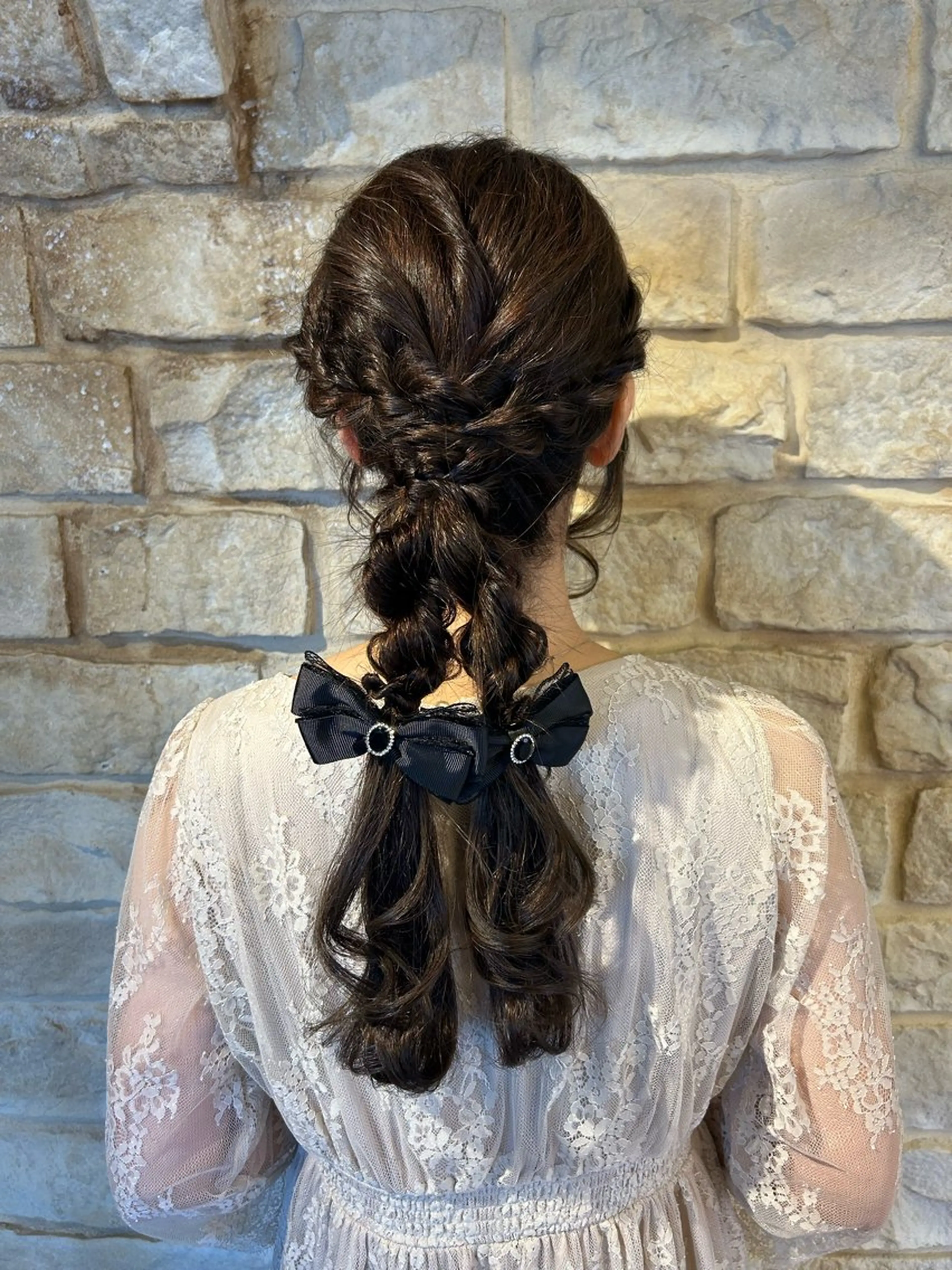 ロング ヘアアレンジ Mei /オリーブ カラー/アレンジのヘアスタイル