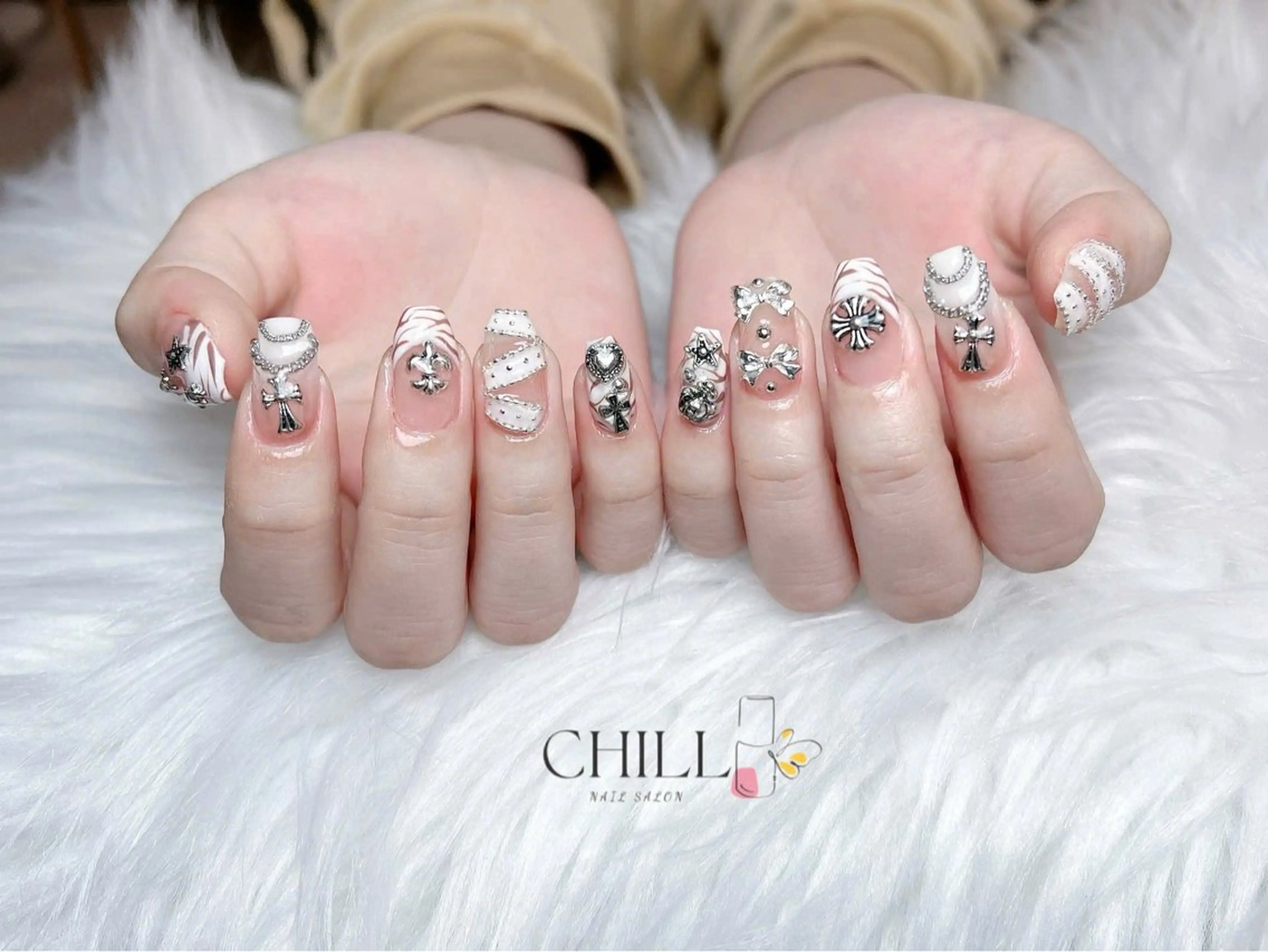 ネイル ハンドネイル Nail salon CHILL 【ネイルサロン チル】大須店所属・Nailsalon CHILL大須店💅のネイルデザイン