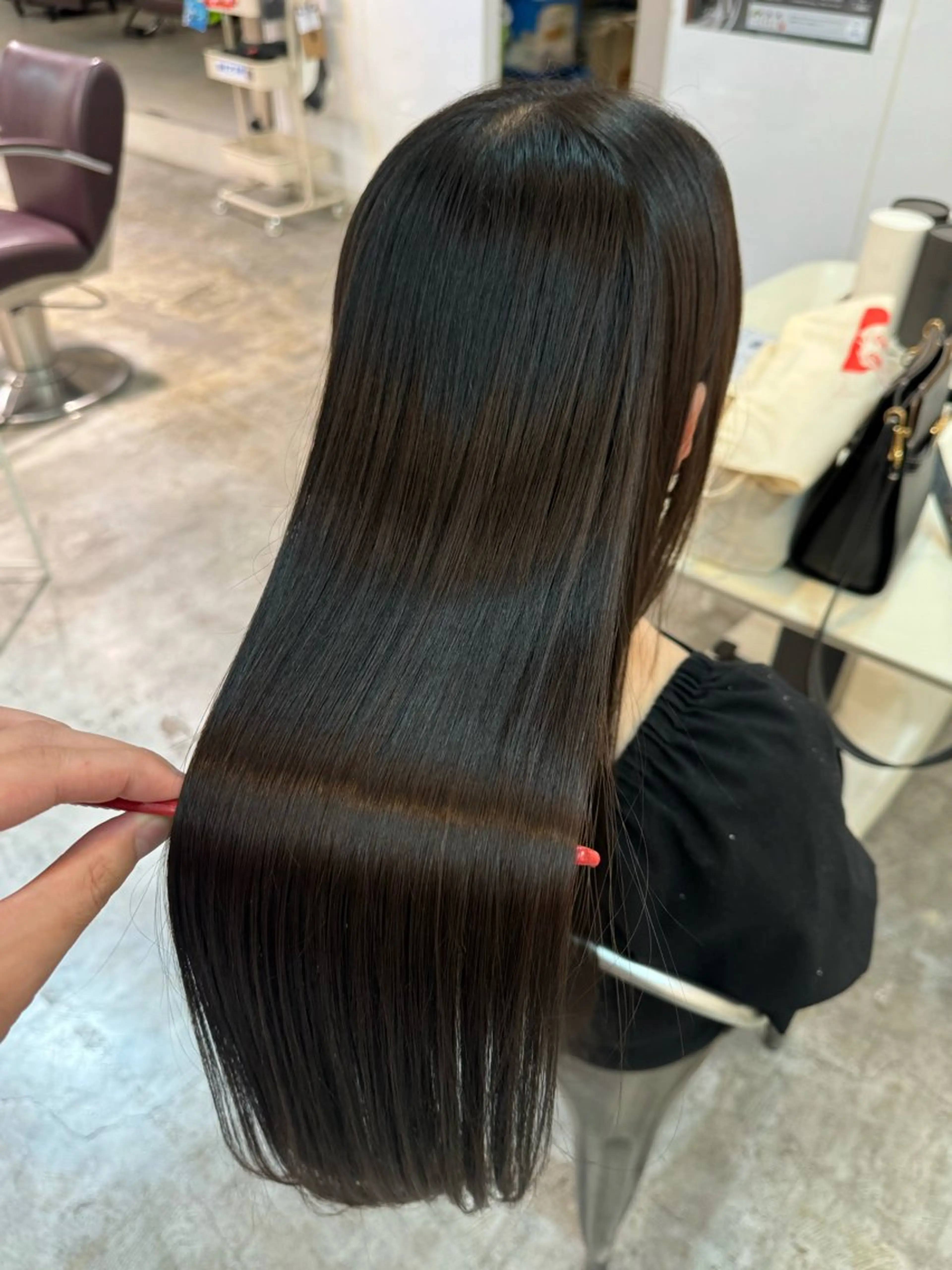 【1.5ヶ月以内リピーター様限定クーポン💇‍♂️】酸熱・髪質改善トリートメント💇‍♀️（ブロー料金込み✨）の写真