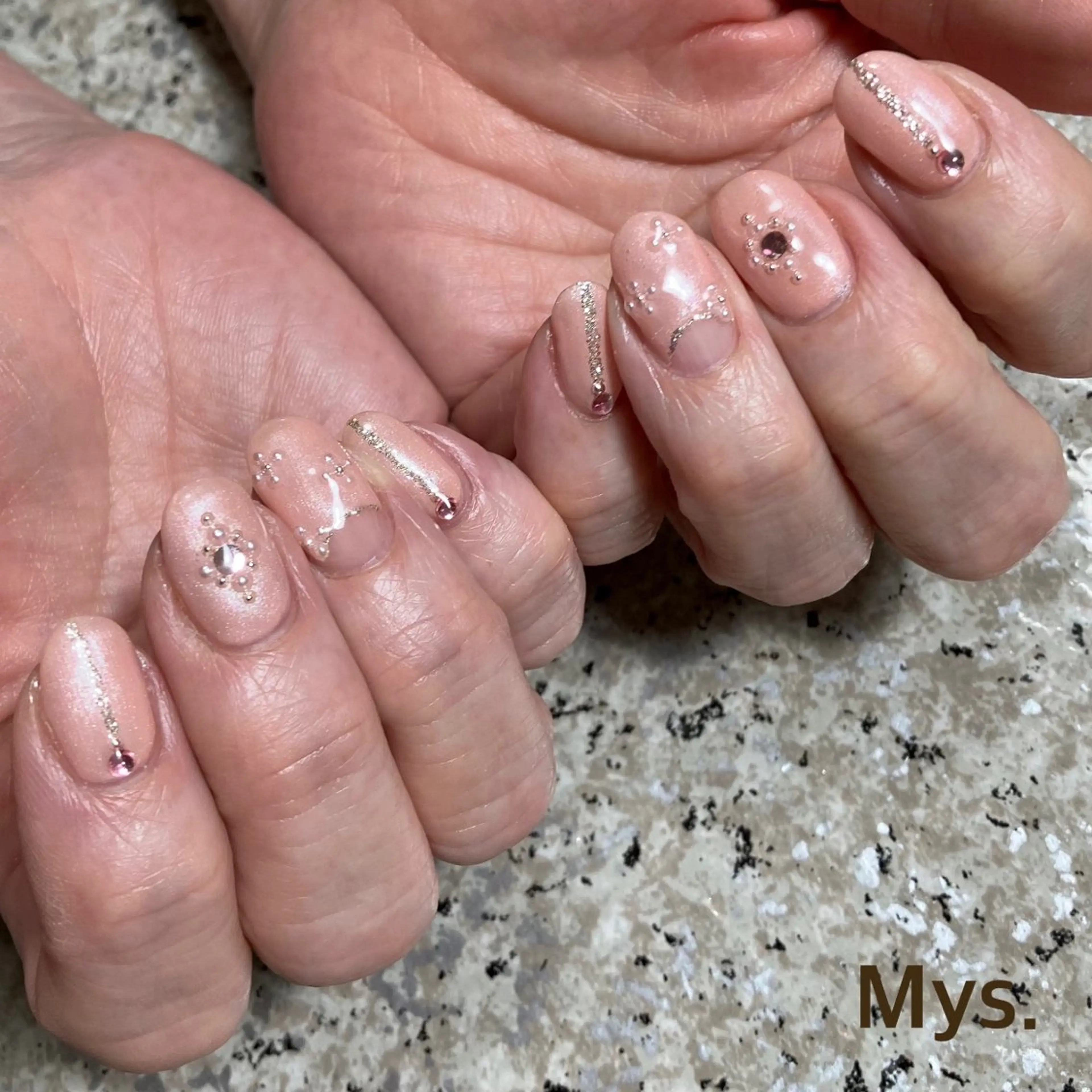 ネイル ハンドネイル Mys. 三上紗紀のネイルデザイン