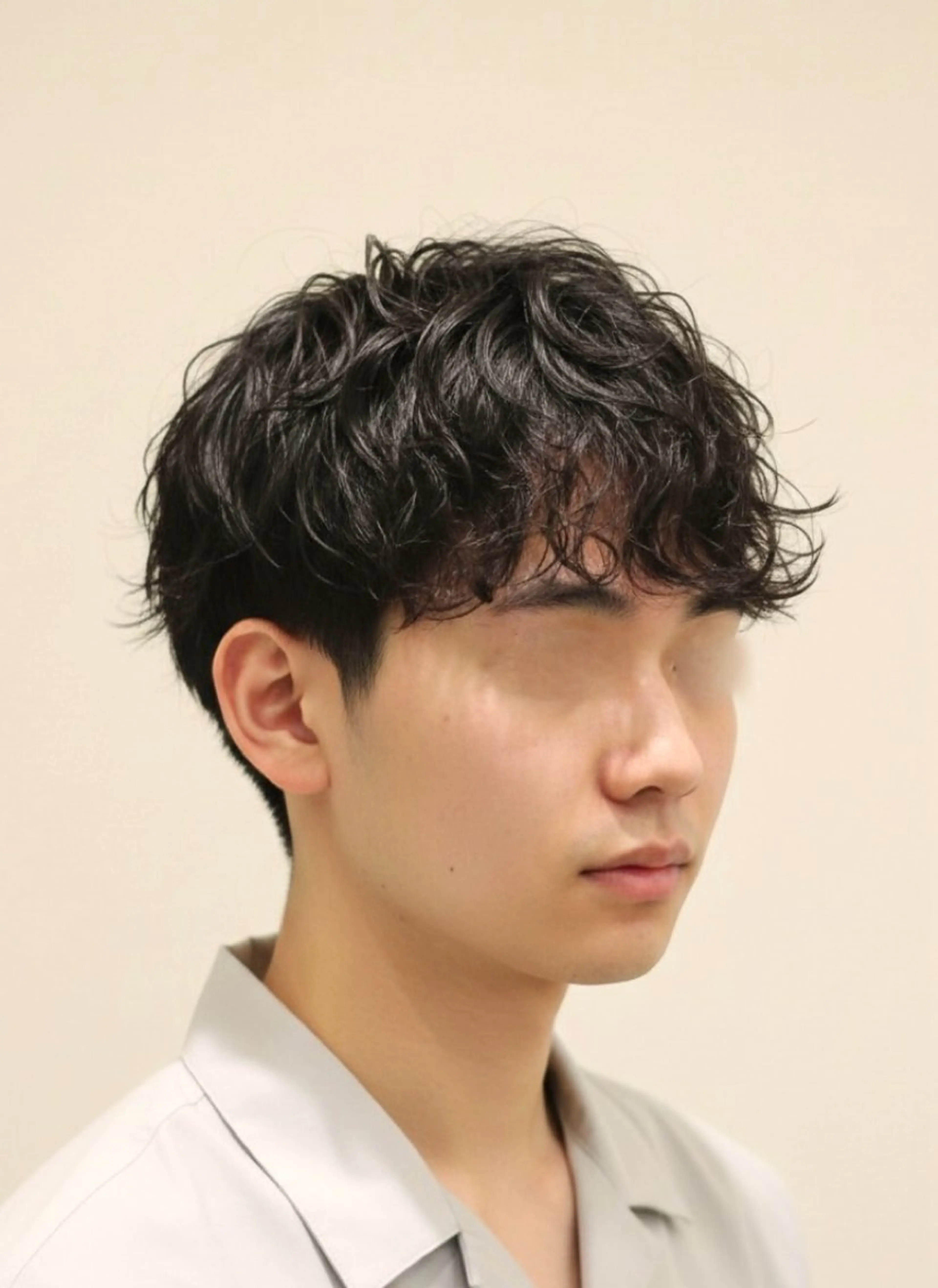 ショート カラー メンズ メンズパーマ 刈り上げ カット パーマ 大人メンズパーマ /石川瑠青のヘアスタイル