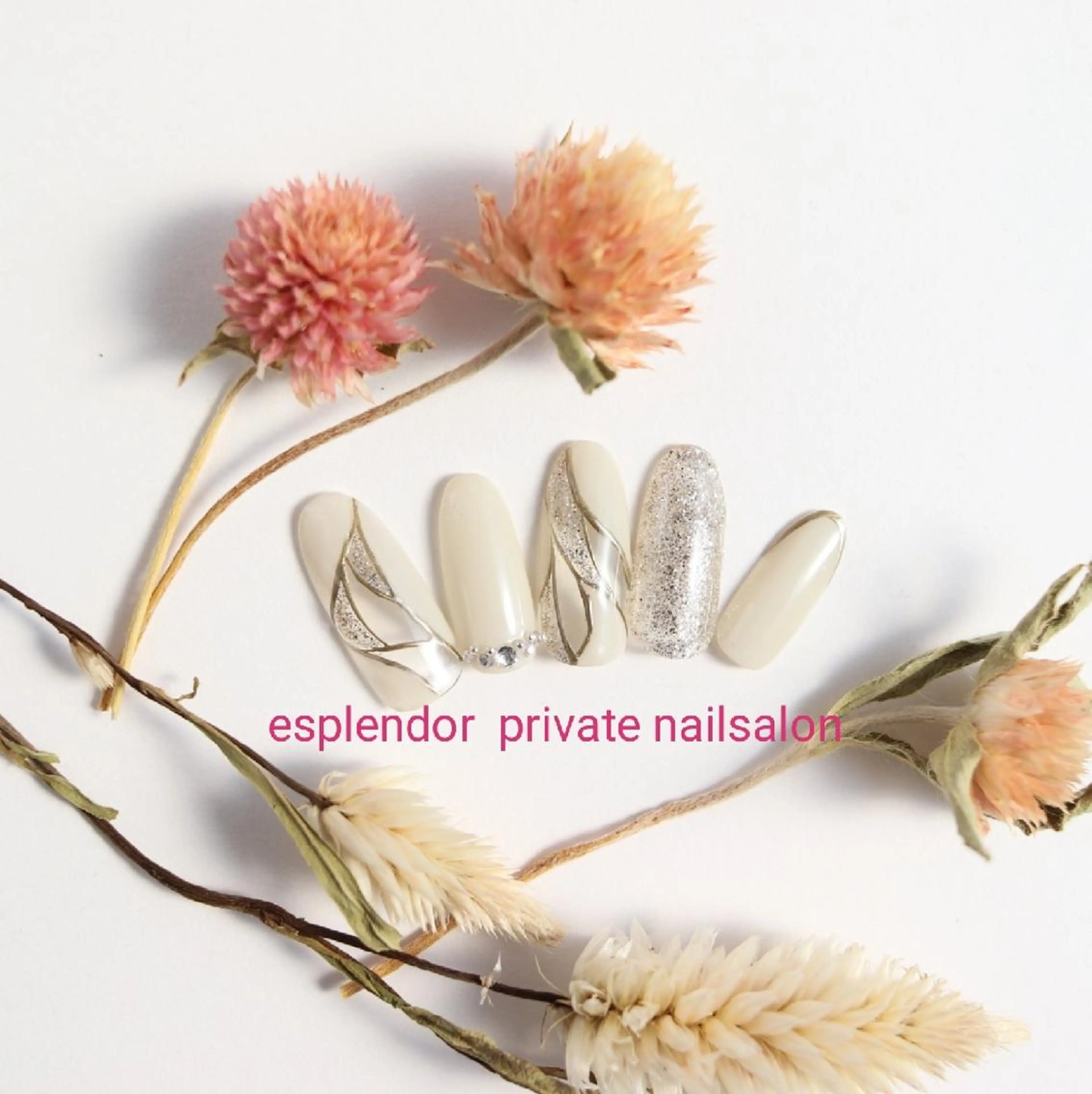 ネイル クリアネイル ラメ(グリッター) 春ネイル ブライダルネイル esplendor  エスプレンドル所属・esplendor  エスプレンドルのネイルデザイン