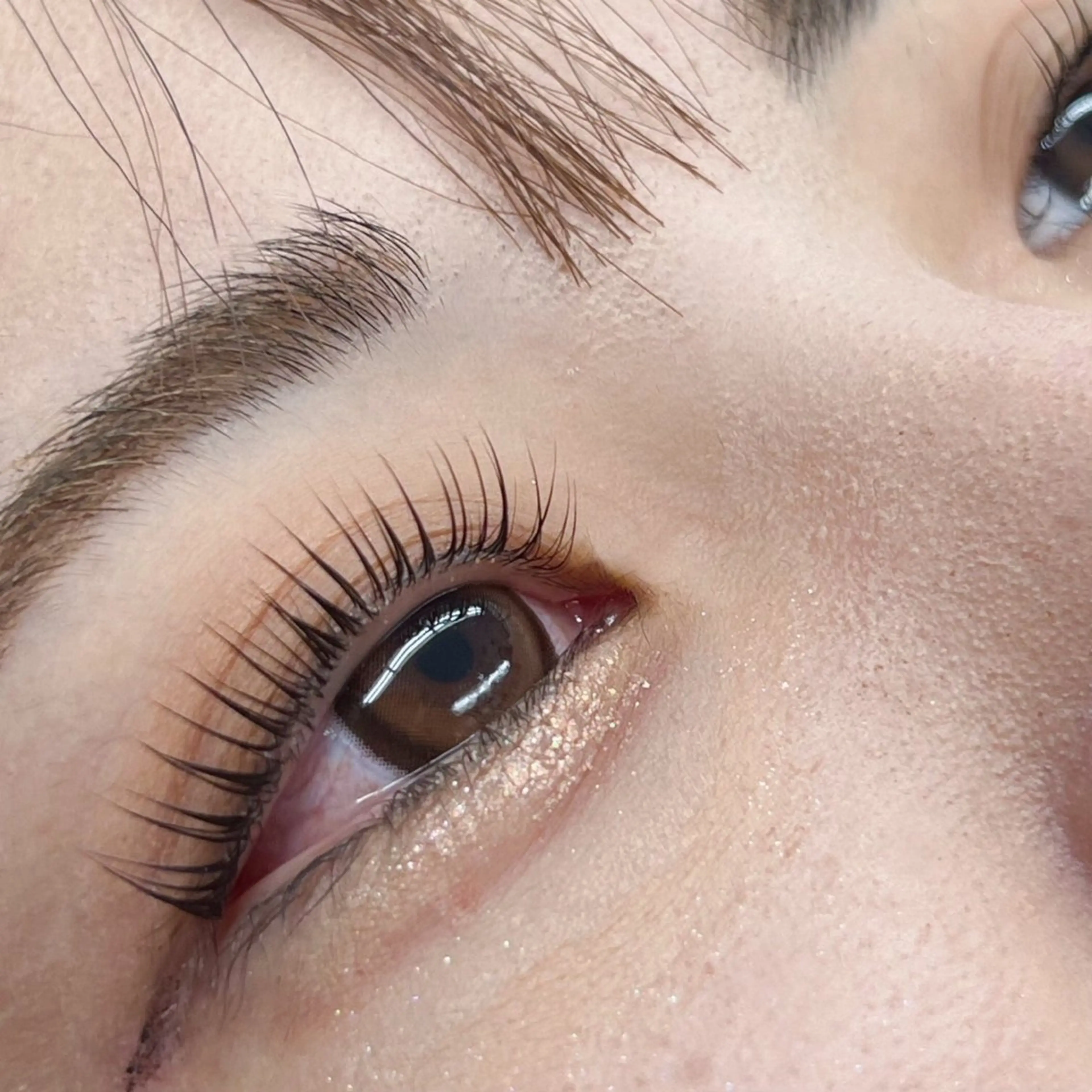 パーマ ビューティーアイラッシュ　ジョイナステラス二俣川店所属・m oeのマツエク・マツパデザイン