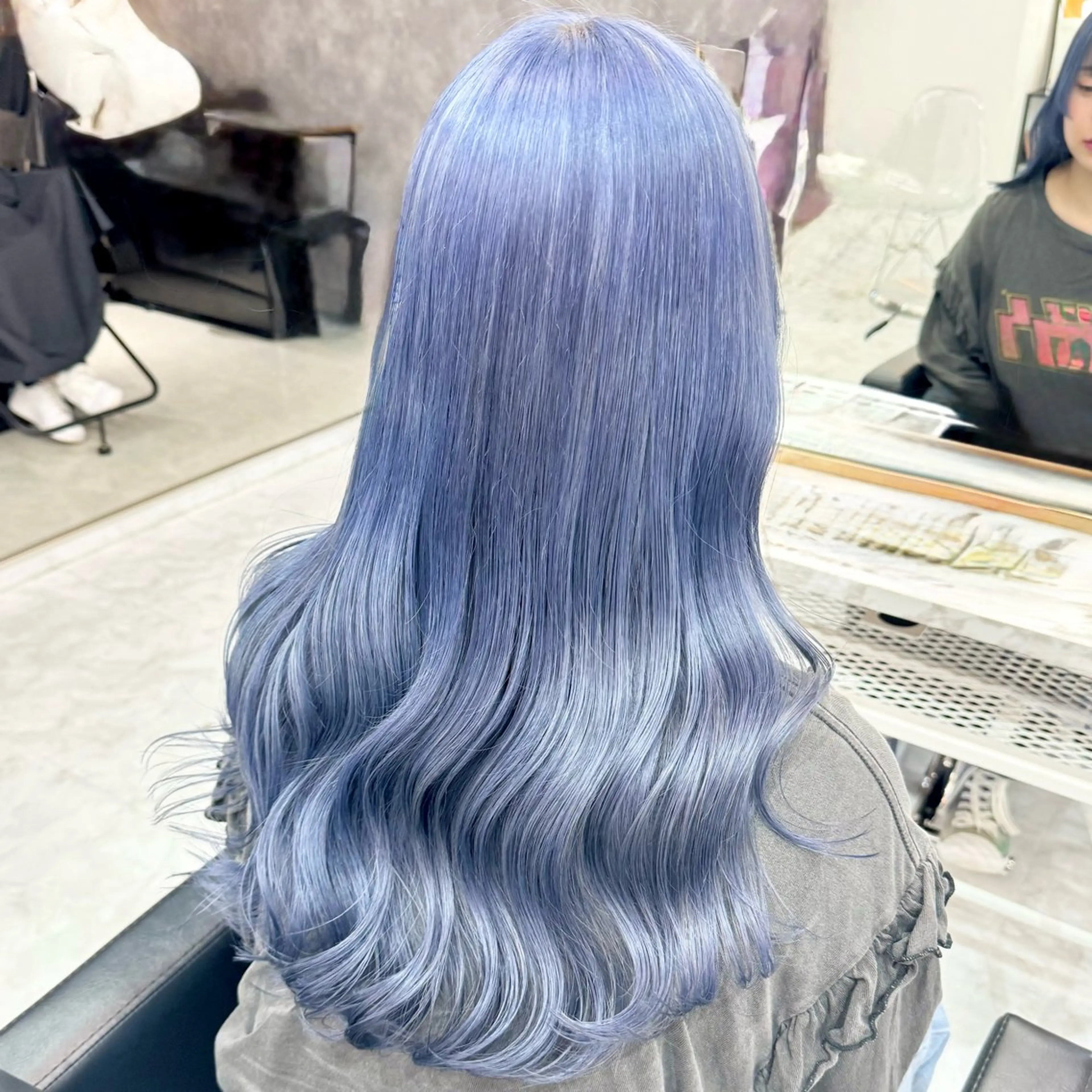 ミディアム カラー パーマ ヘアアレンジ メンズ キッズ メンズブリーチ ブリーチ ブルーカラー ヘアカラー トリートメント ✨艶ハイトーン/ 💗モモ໒꒱のヘアスタイル