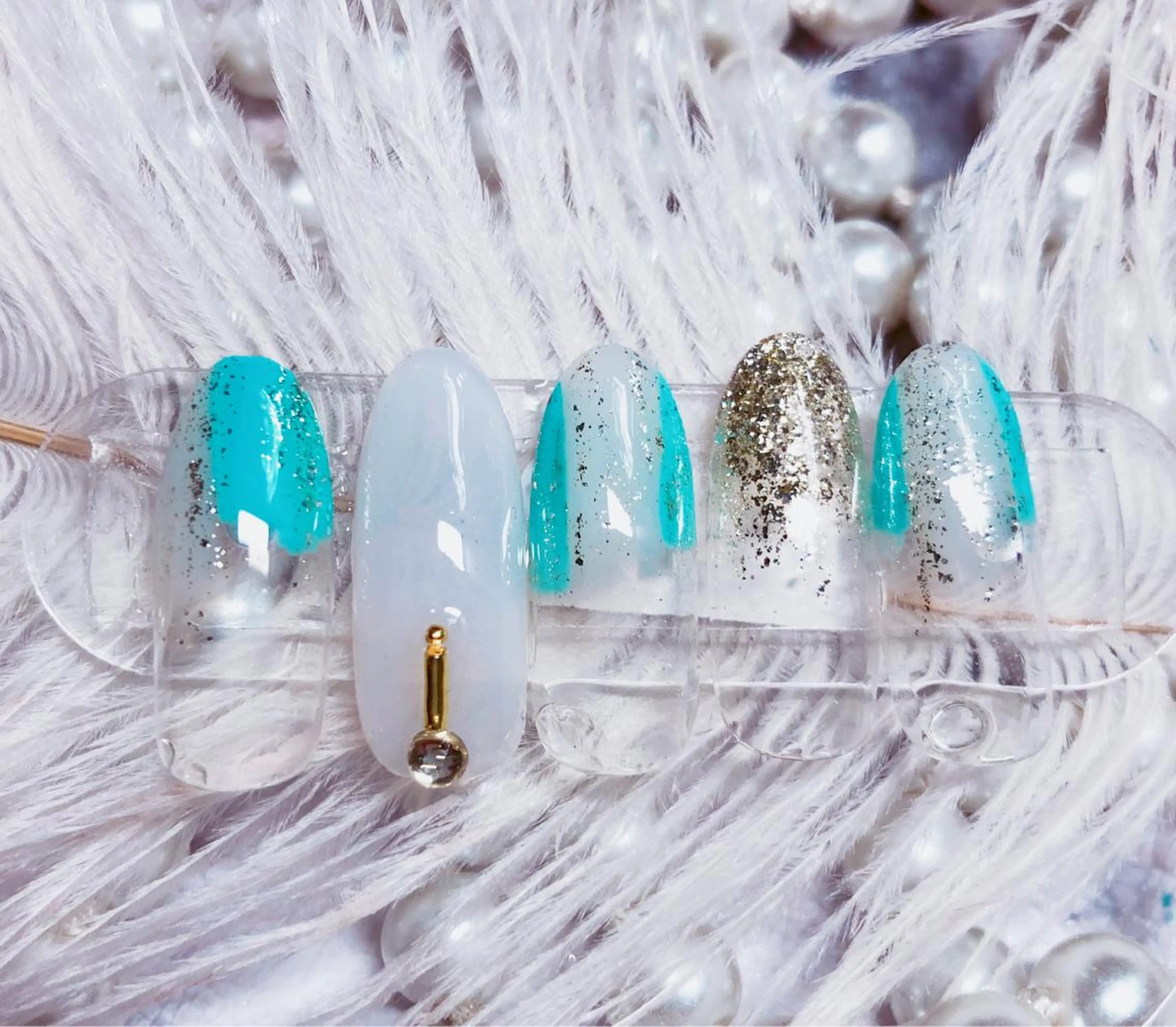 ネイル ハンドネイル マジックミラー所属・マジック ミラーのネイルデザイン