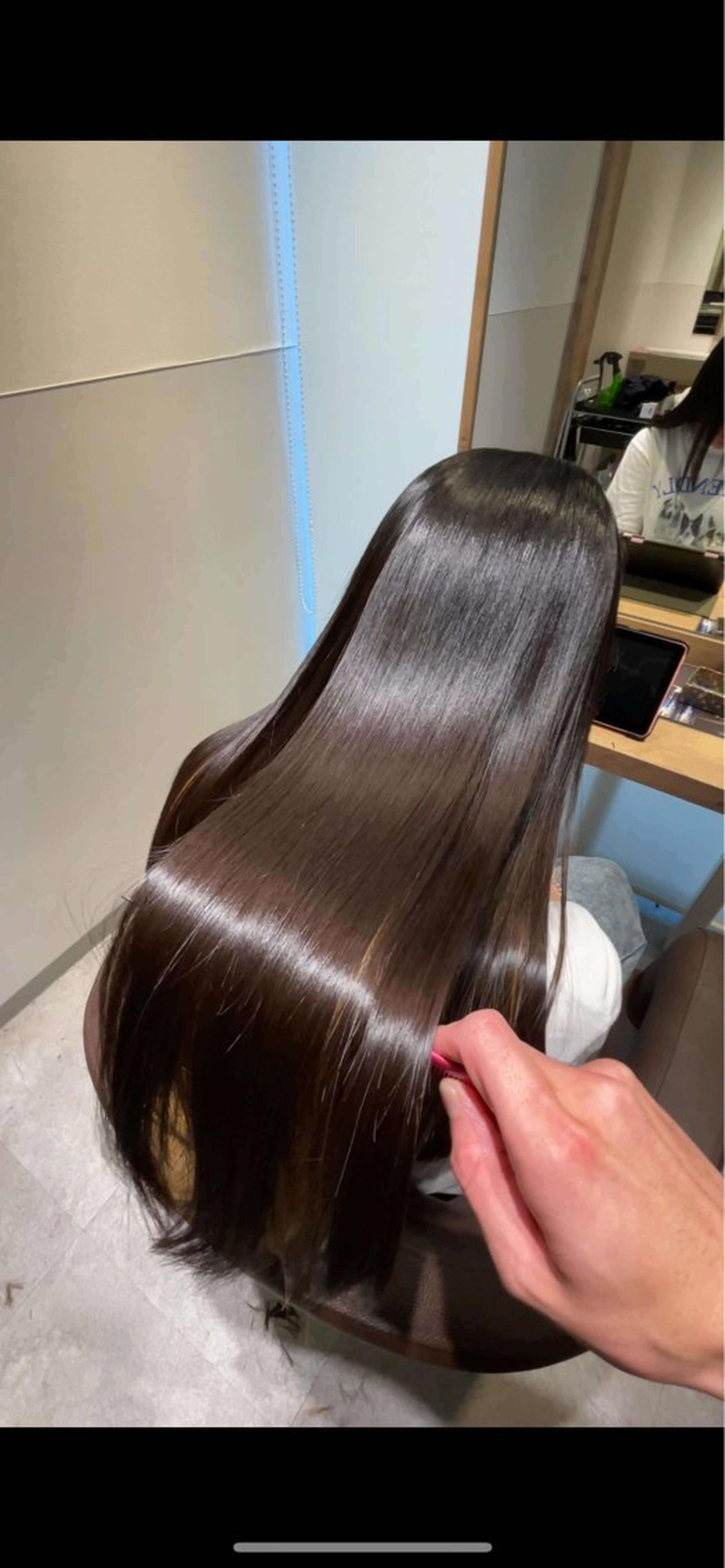 カット+イルミナカラー+3Stepヴェールトリートメントの写真