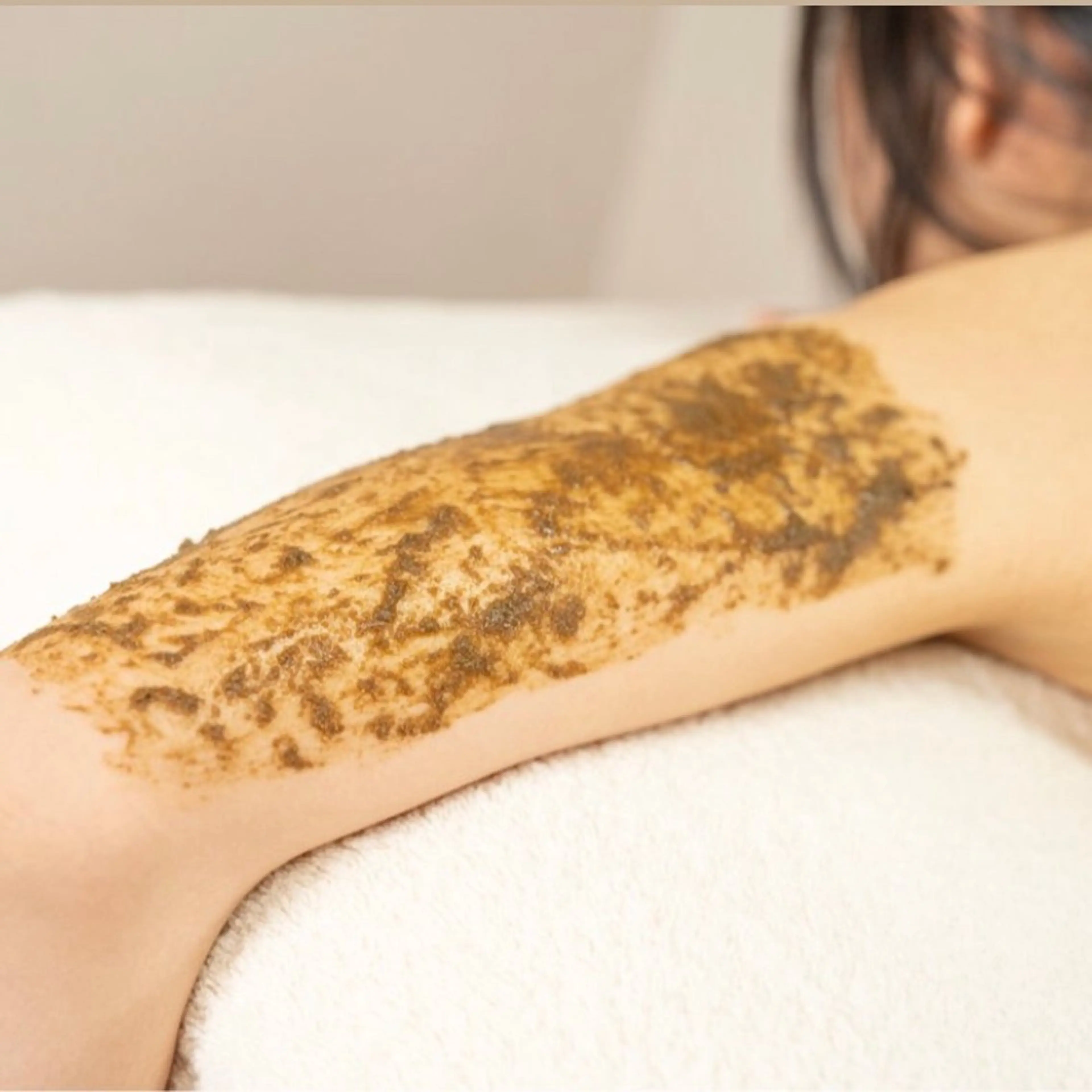 【✨ブライダルにおすすめ✨】剥けない！痛くない！🌿ハーブピーリング🌿【ボディMパーツ】の写真