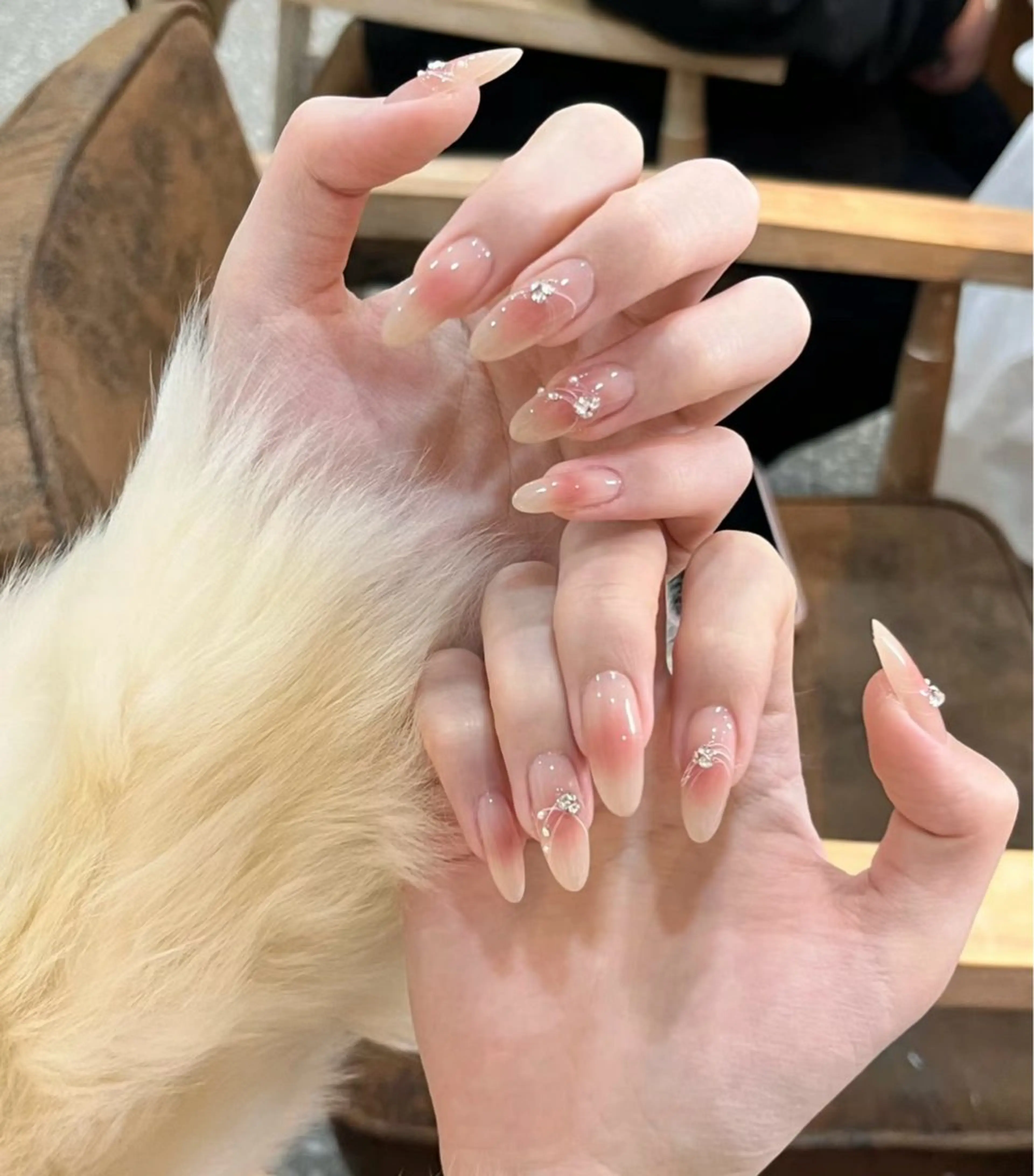 メンズ ネイル アートネイル フレンチネイル ジェルネイル キラキラネイル パラジェル ハンドネイル ハンドケア Bloom スカルプ専門店のネイルデザイン