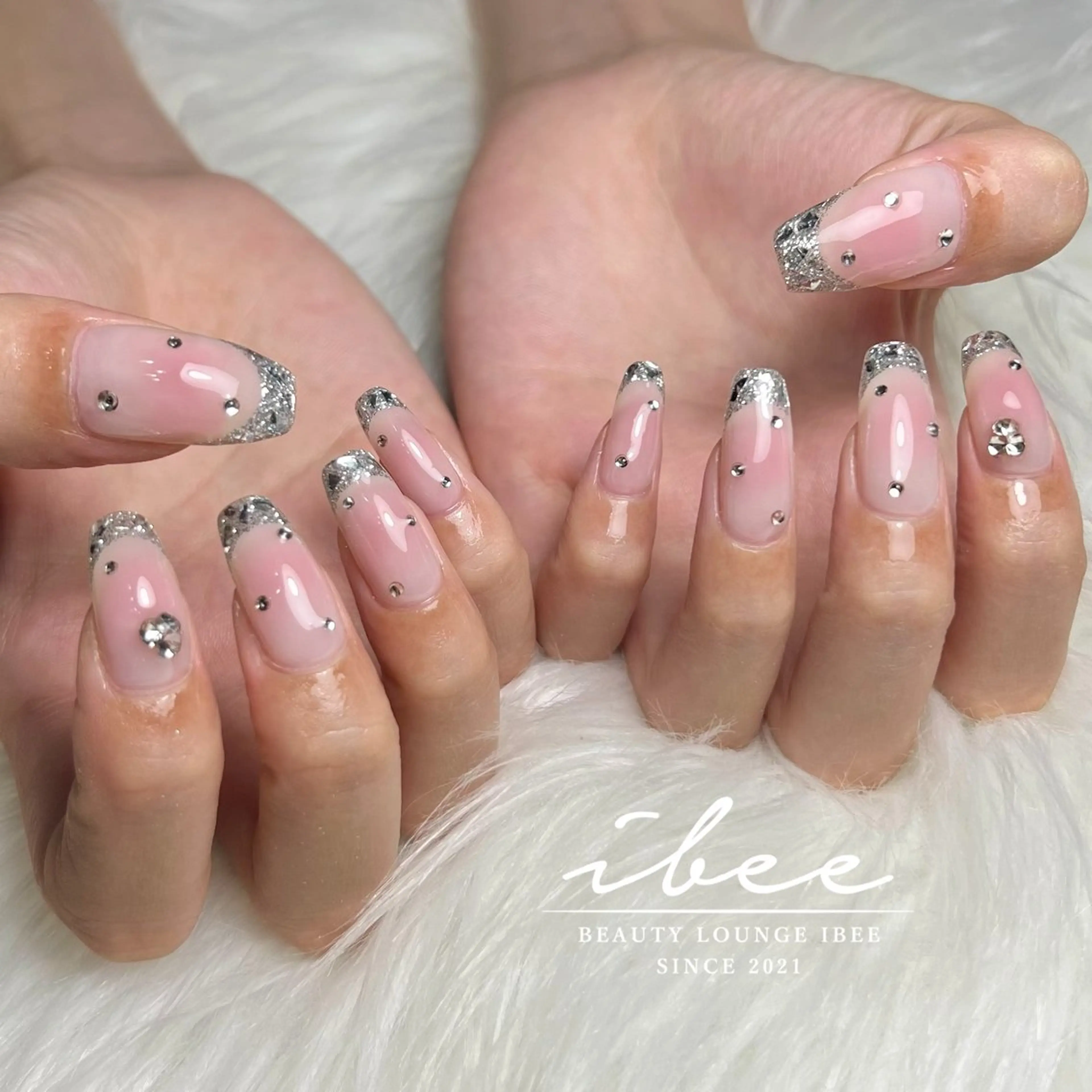 ネイル ibee nail 🤍yumiのネイルデザイン