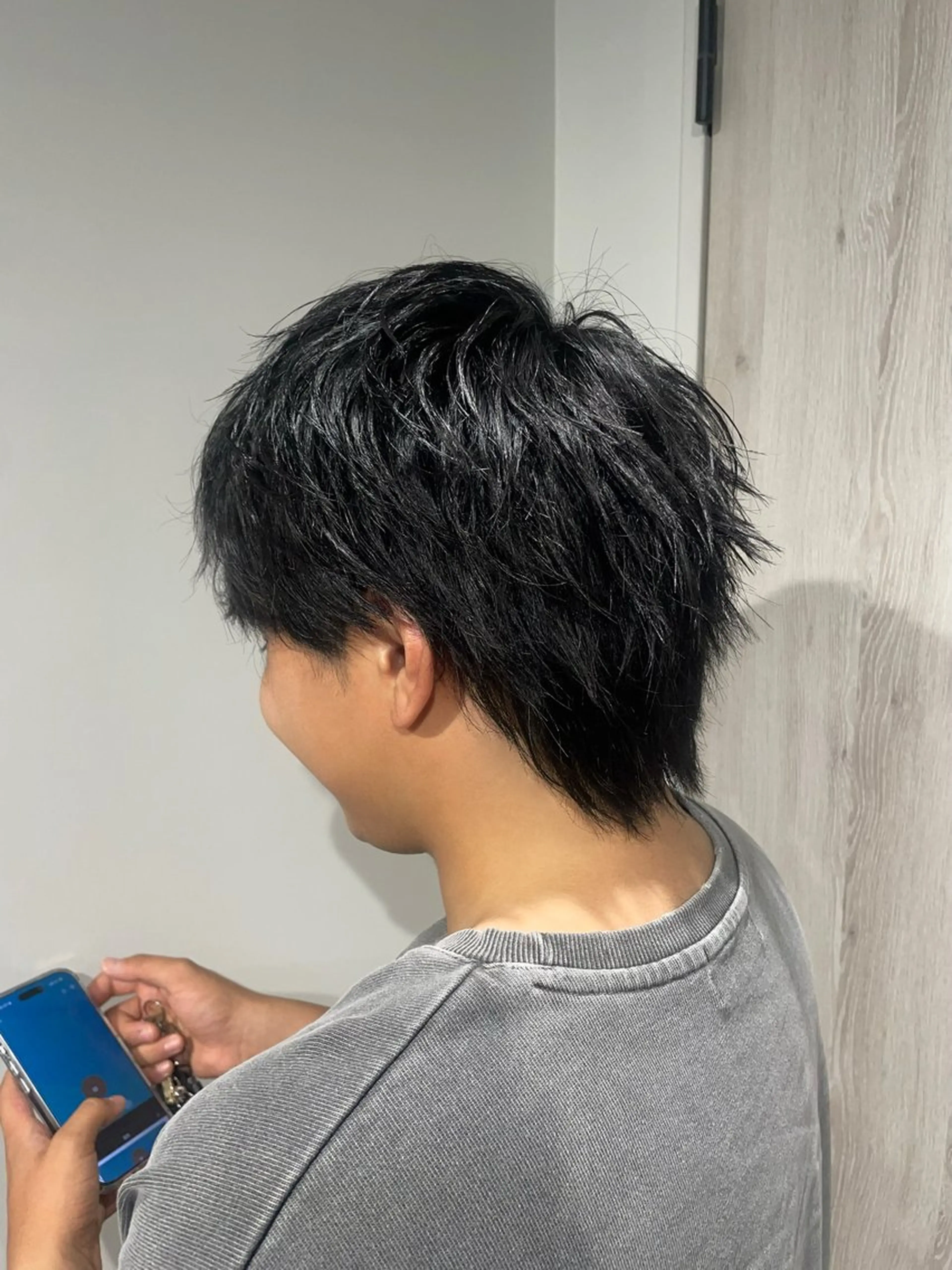 メンズ マッシュウルフ マッシュ メンズウルフカット ウルフカット メンズ/ハイトーン 【yoshiki】のヘアスタイル