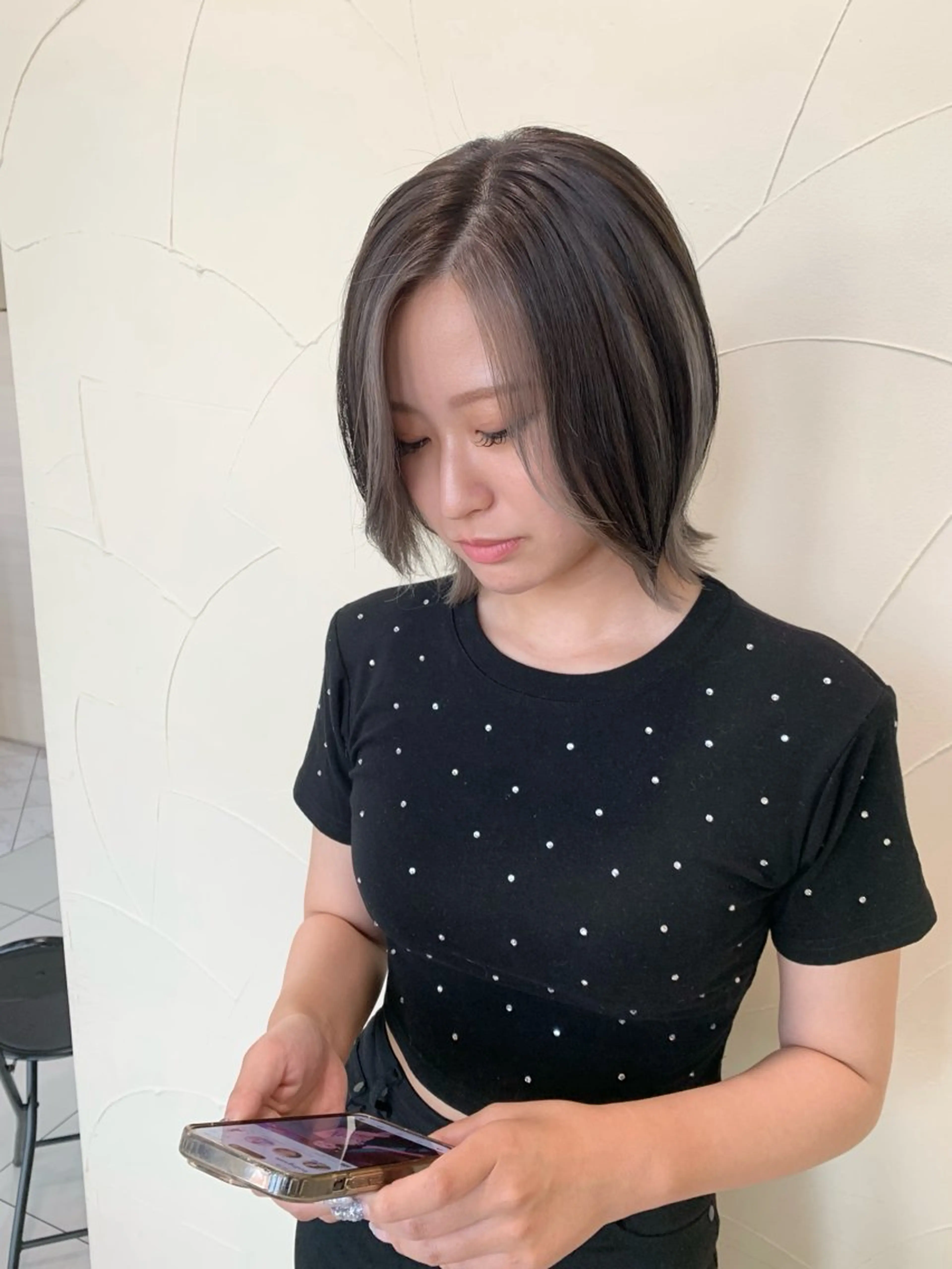 ミディアム カラー ボブ 伴藤 寿男のヘアスタイル