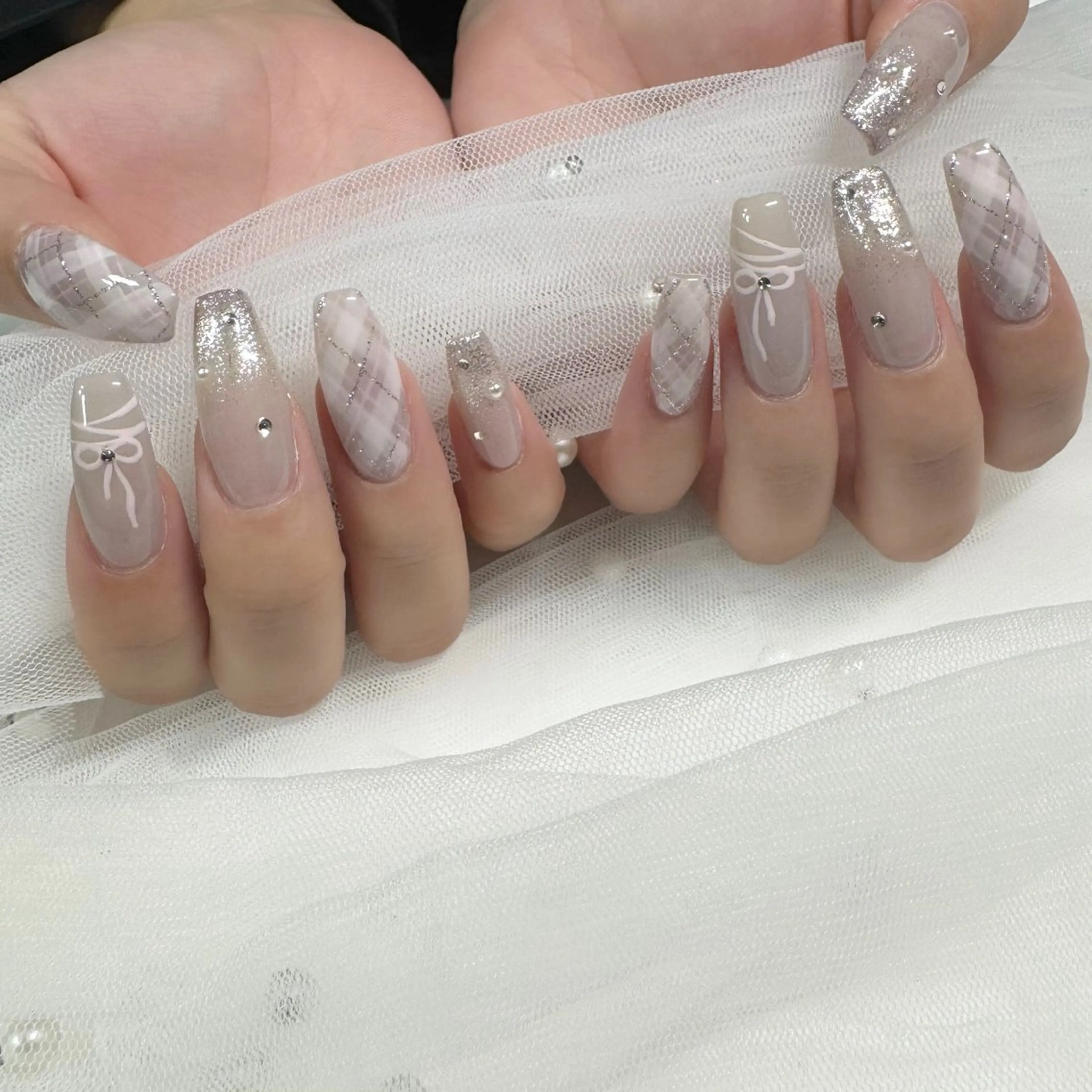 ネイル ジェルネイル 東 千夏のネイルデザイン