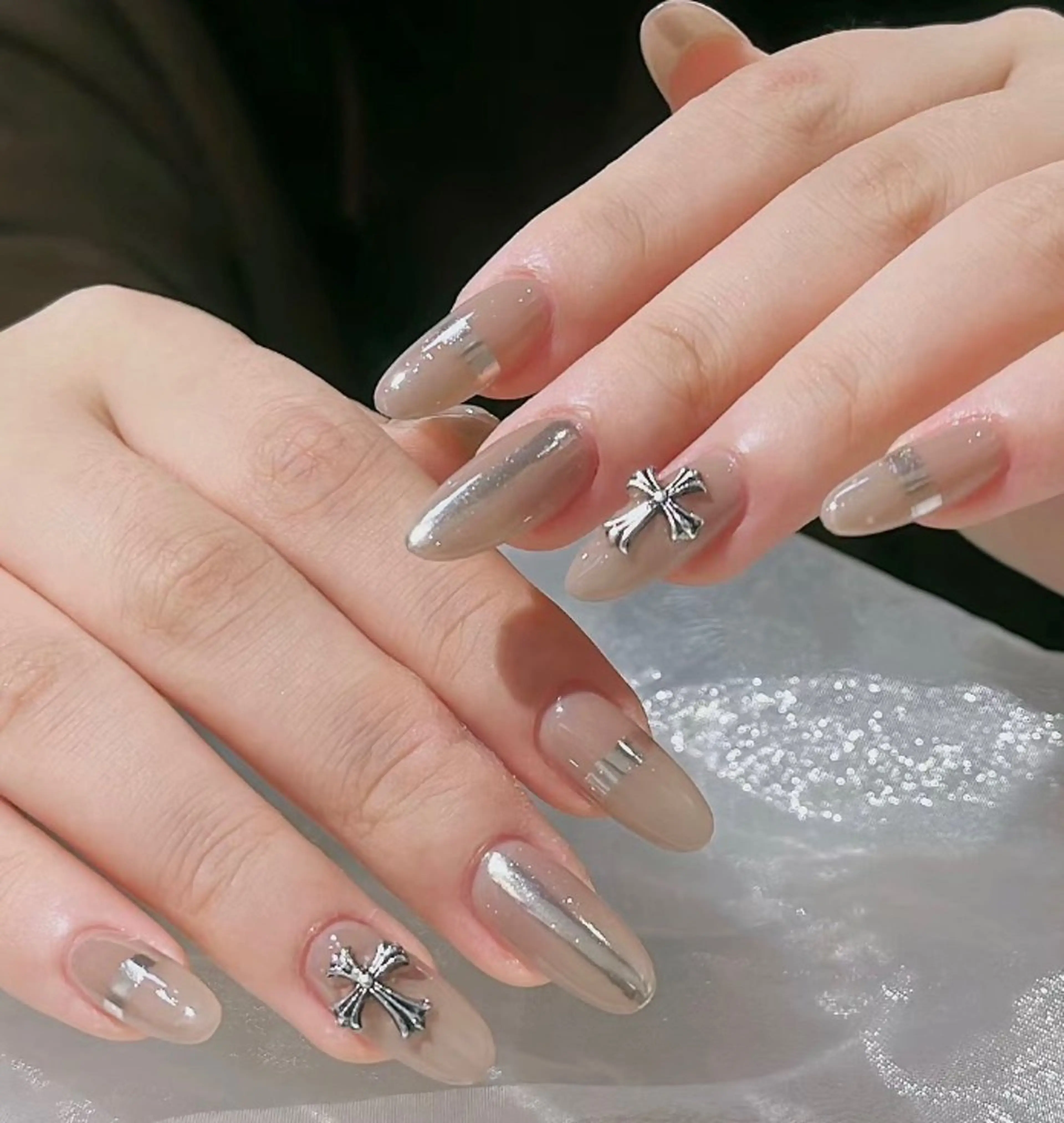 ネイル 長さ出し フレンチネイル グラデーション マグネットネイル マグネットフレンチ ハンドネイル ハンドケア ⭐️Syu Rei⭐️のネイルデザイン