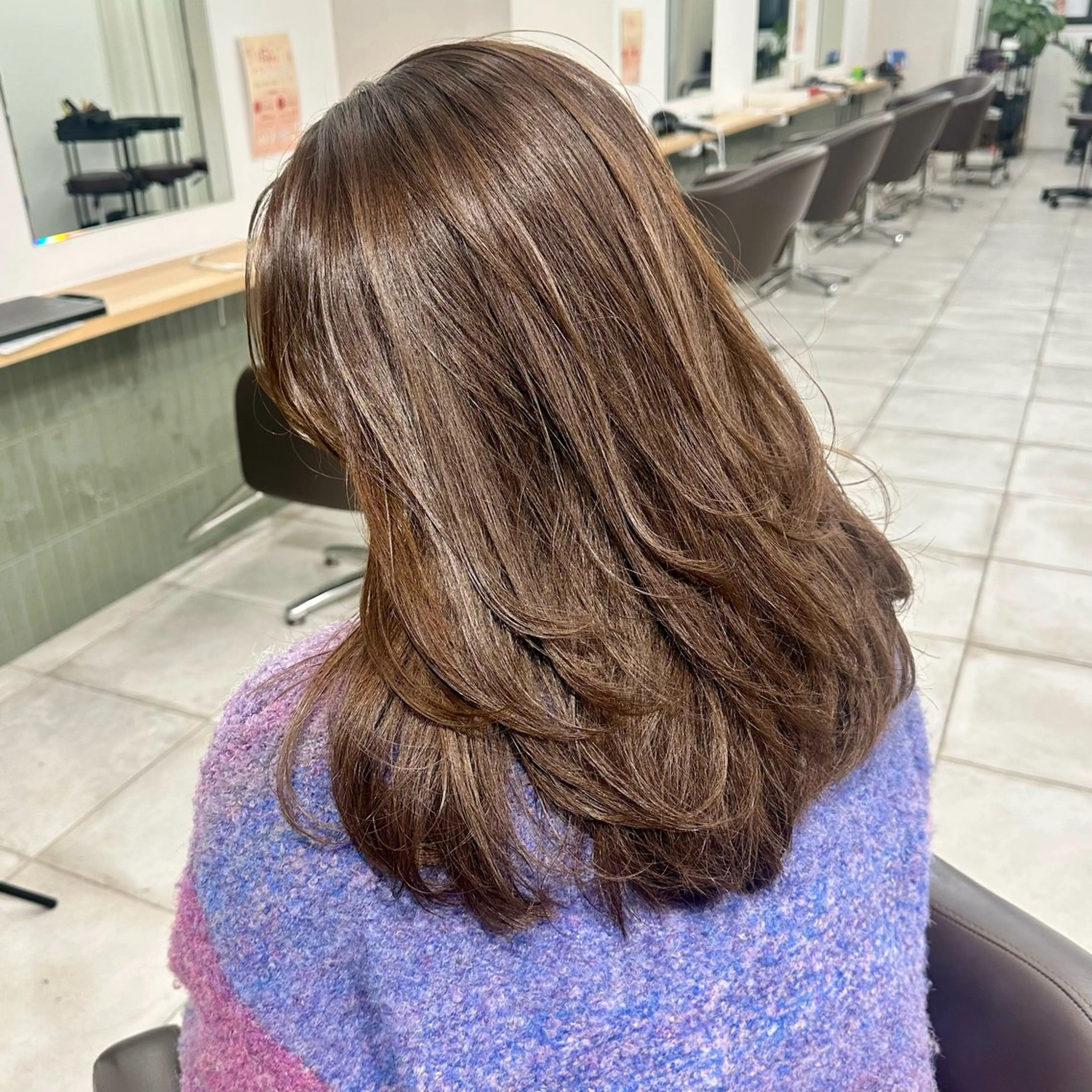 セミロング カラー ブリーチなし/レイヤ ー特化🌈Tommyのヘアスタイル